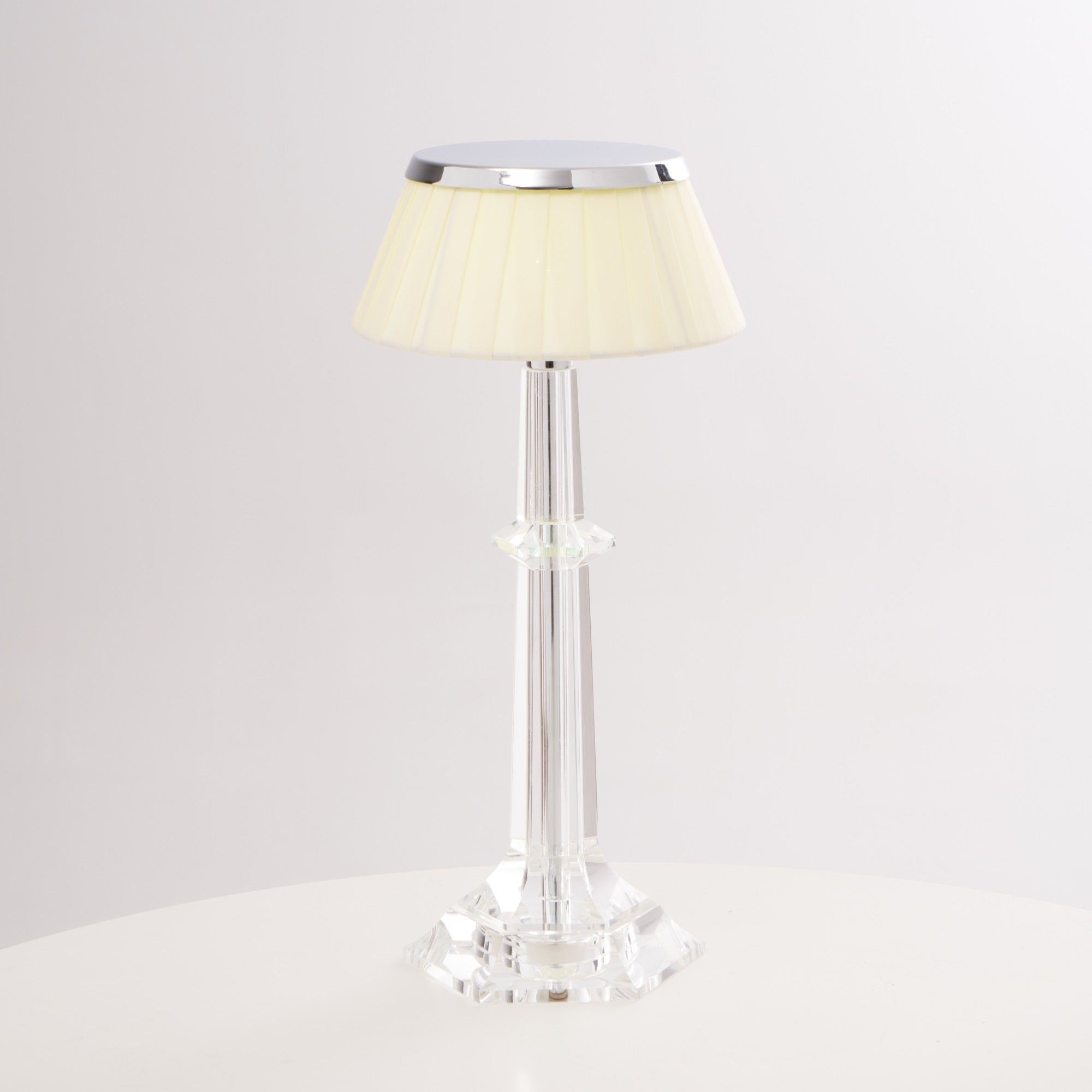 Haloza Fabric Luxurious Table Lamp-Neutral Decor