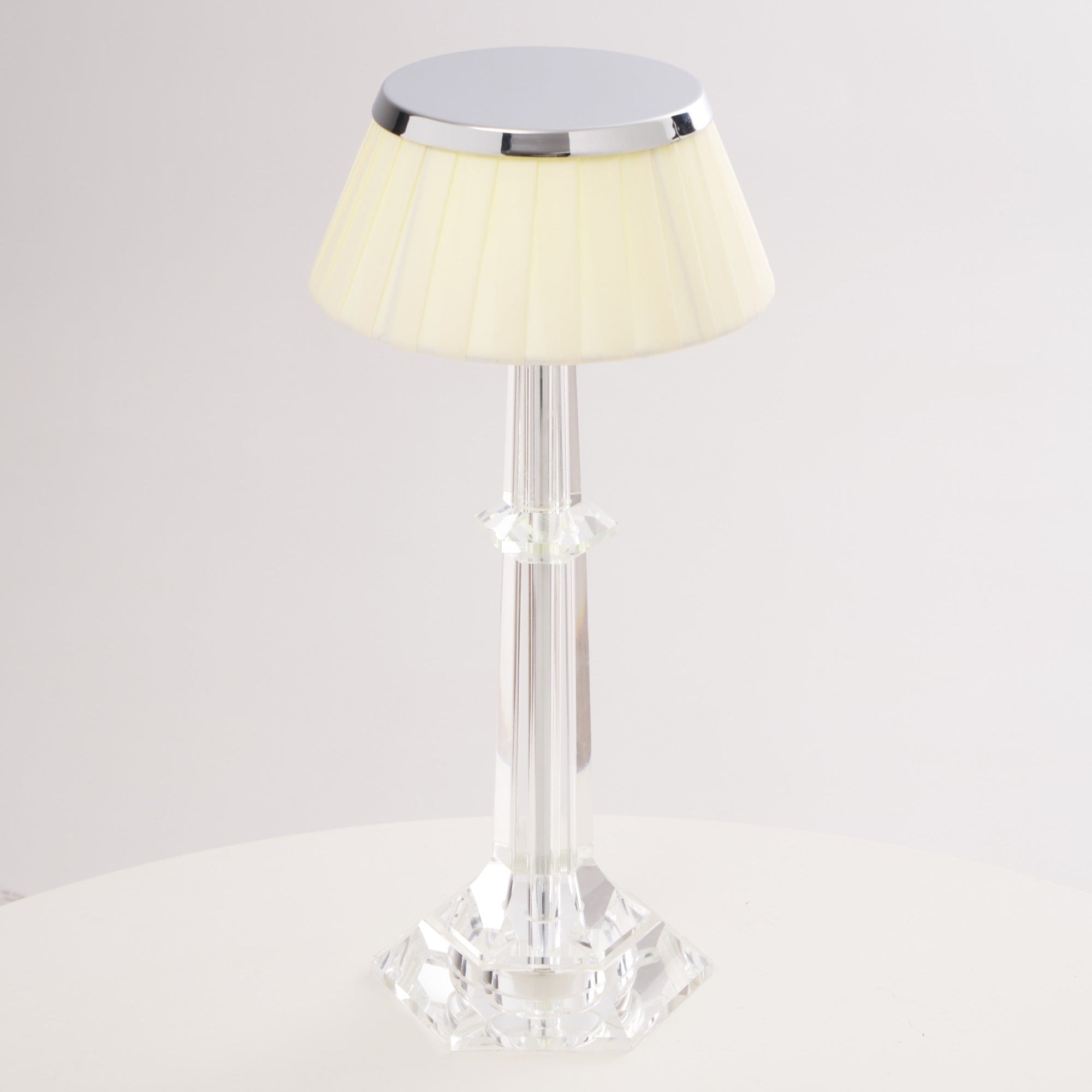Haloza Fabric Luxurious Table Lamp-Neutral Decor