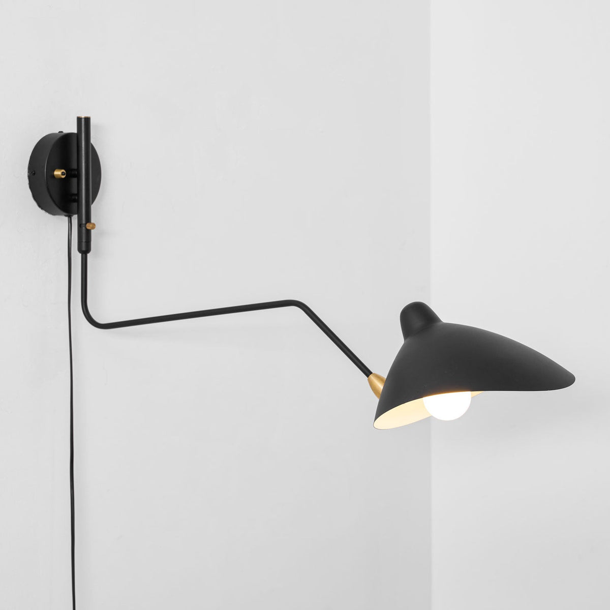 Versatile Arm Wall Sconce-Neutral Decor