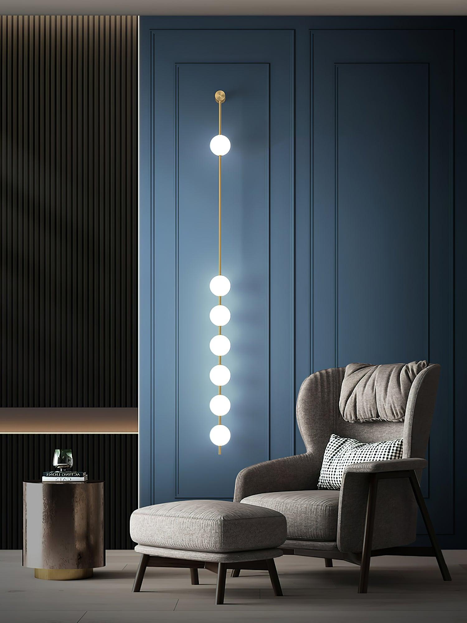 Lustra Wall Lamp Vertical Balls Brass-Neutral Decor