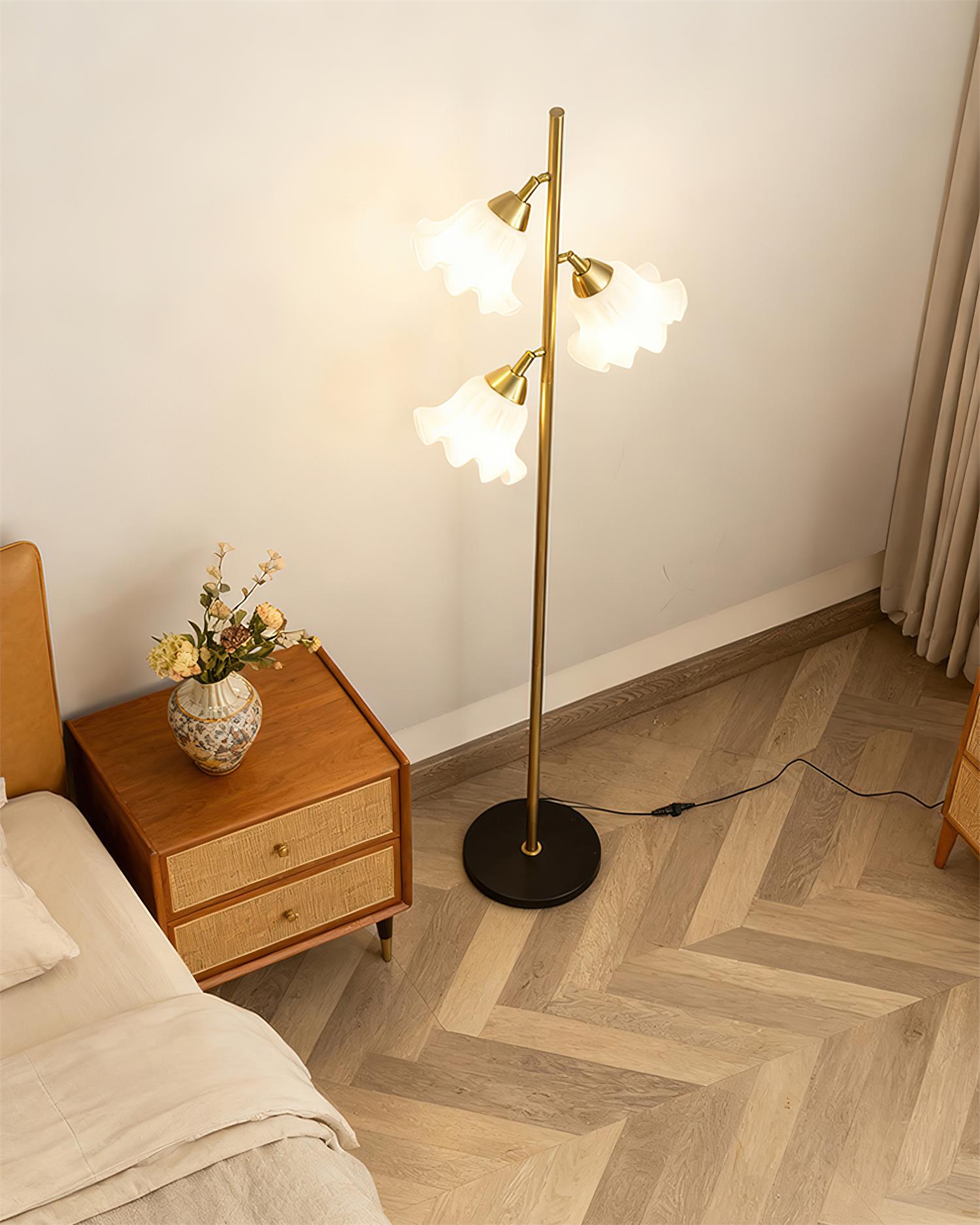 Lysandra Floor Lamp