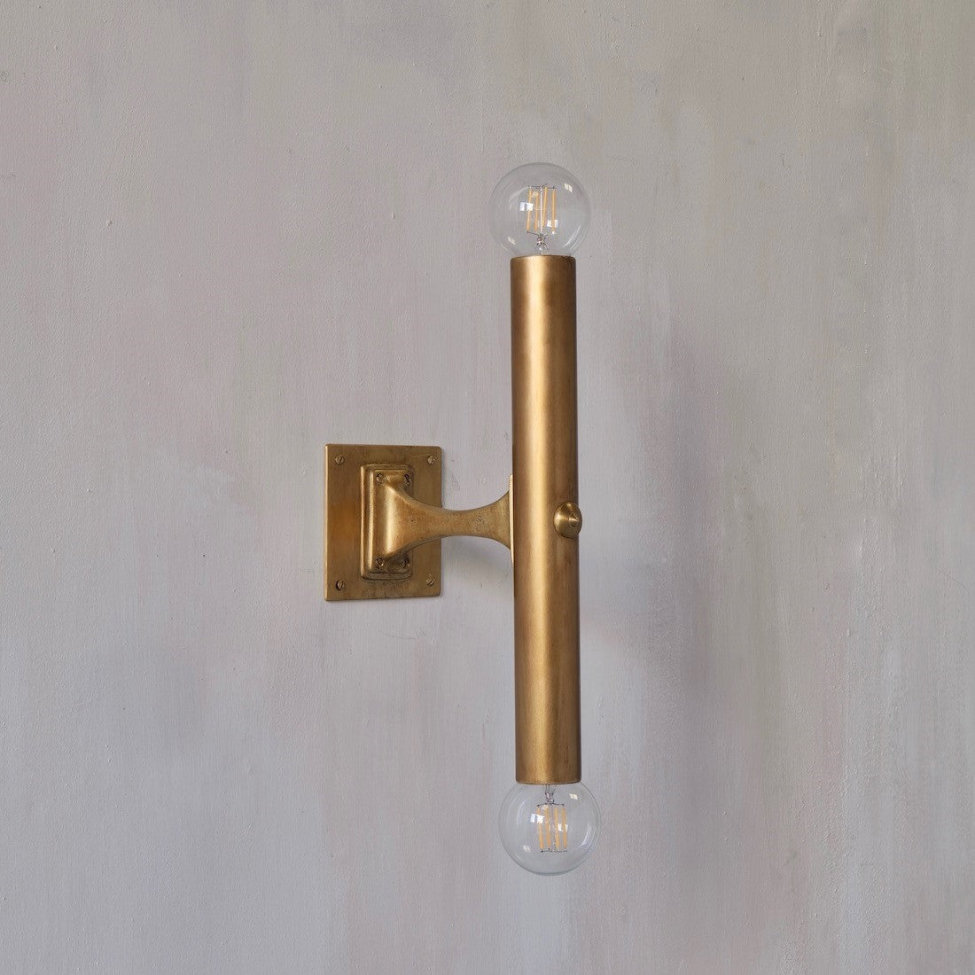 Belmora Vesper Wall Lamp