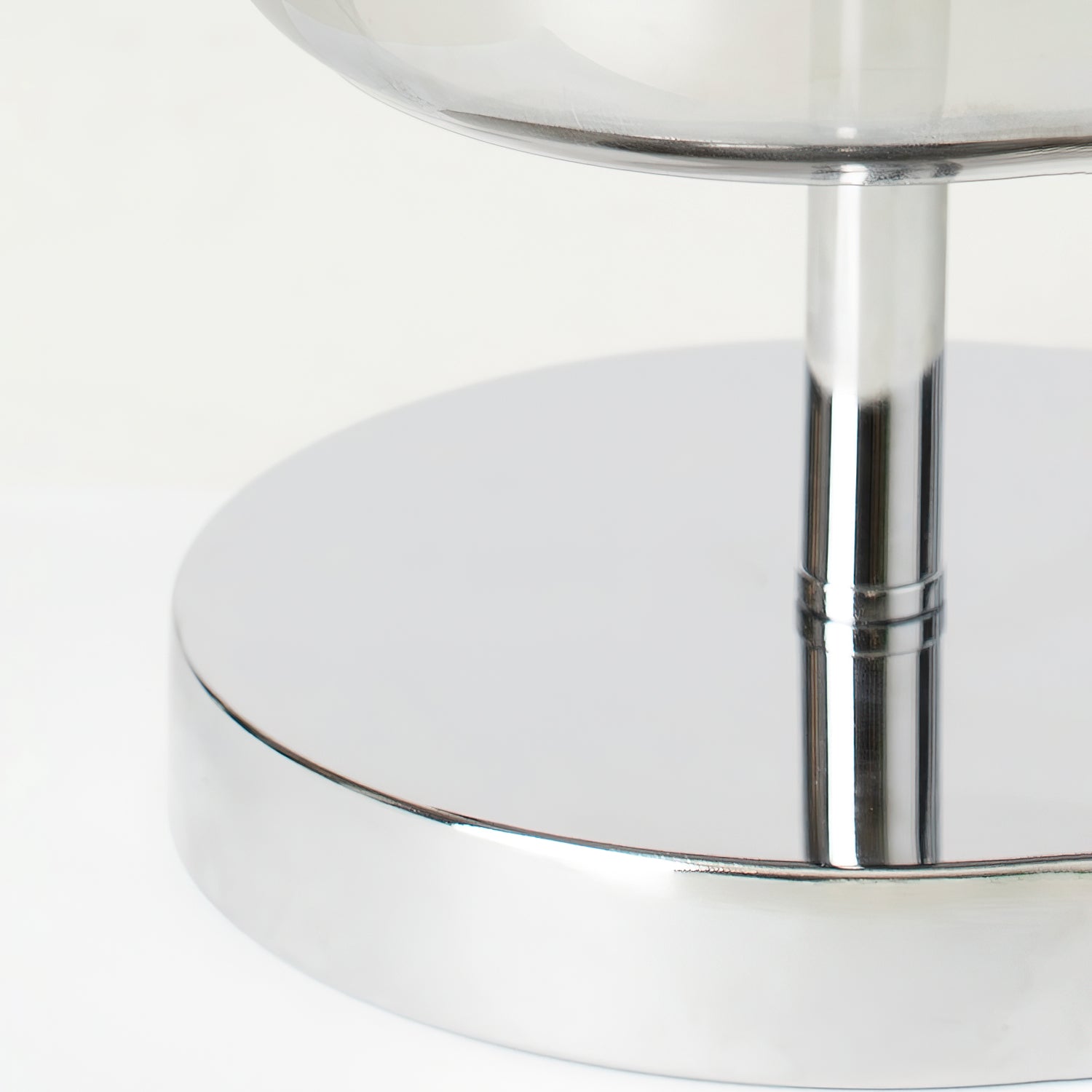 Avolar Table Lamp-Neutral Decor
