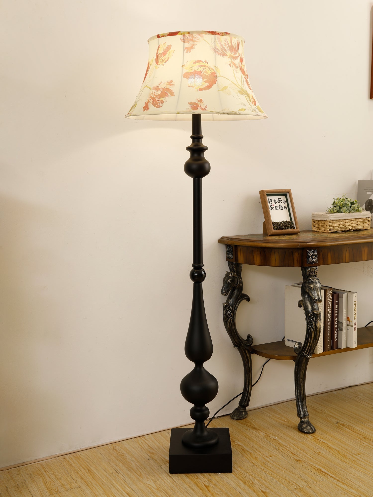 Floren Wood Fabric Classic Floor Lamp-Neutral Decor