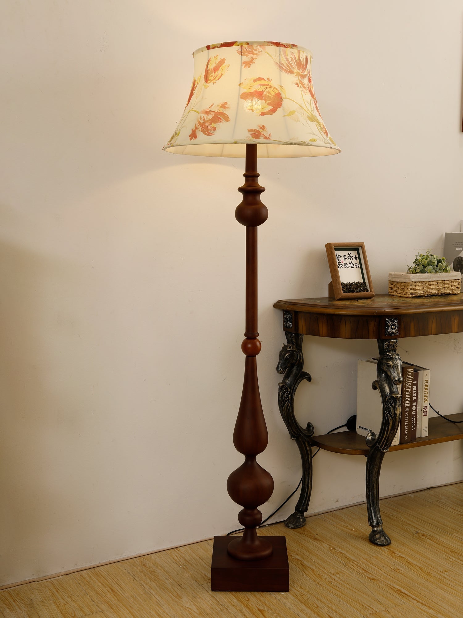 Floren Wood Fabric Classic Floor Lamp-Neutral Decor