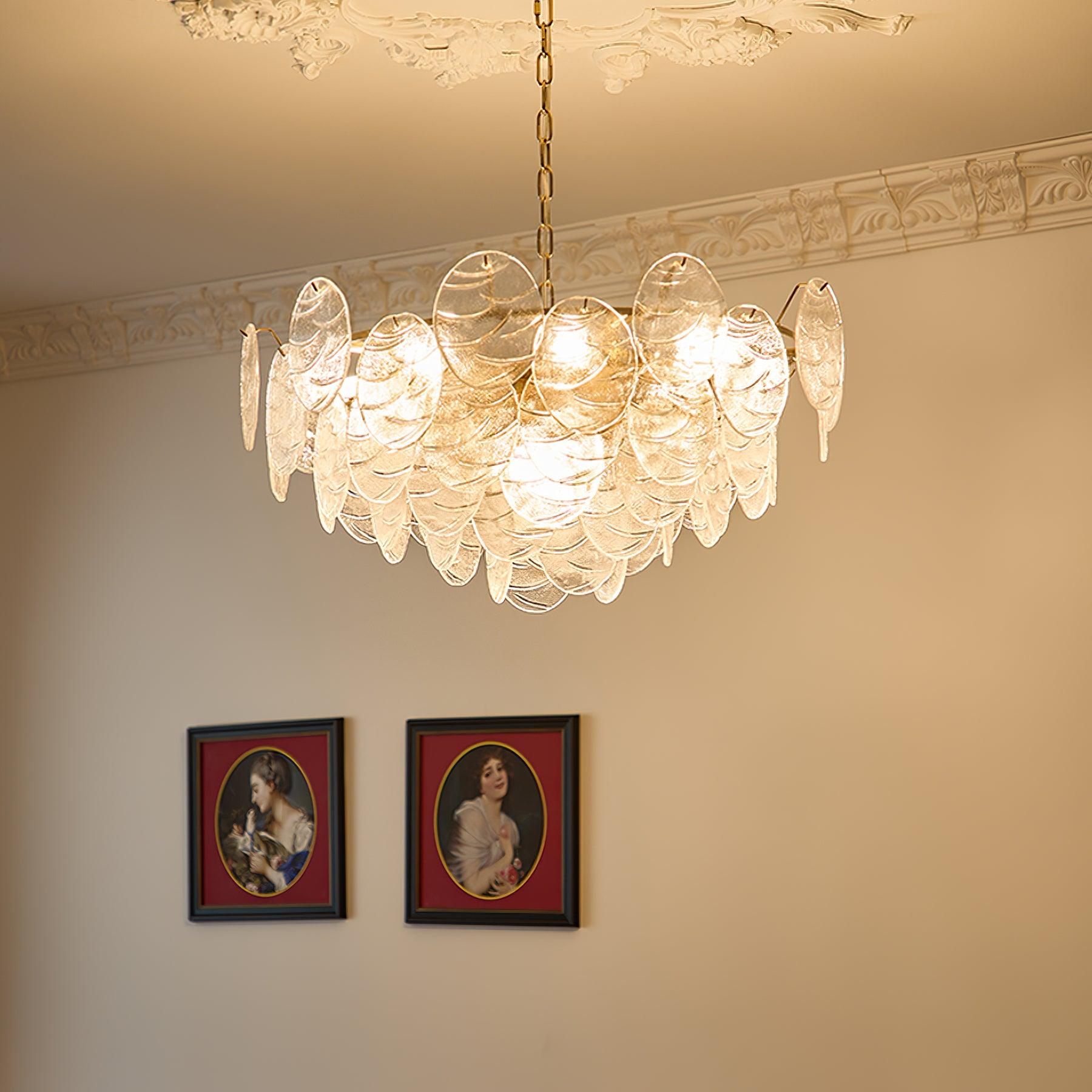 Leaf Vintage Glass Chandelier-Neutral Decor
