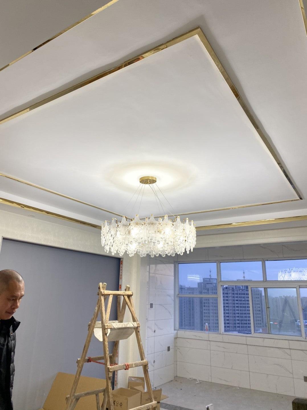 Cisorir Crystal Chandelier-Neutral Decor