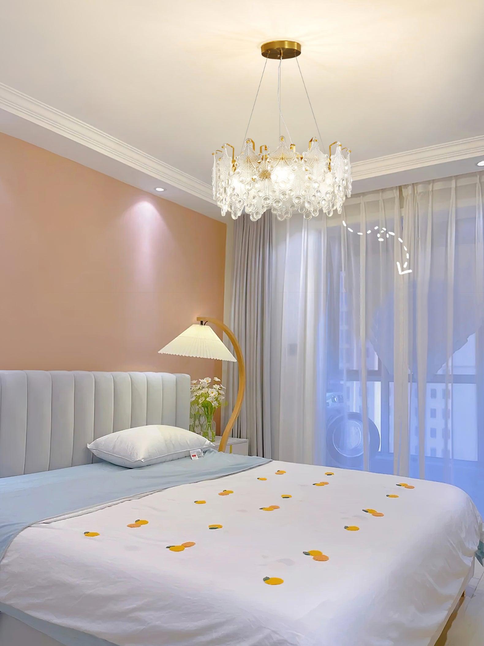 Cisorir Crystal Chandelier-Neutral Decor