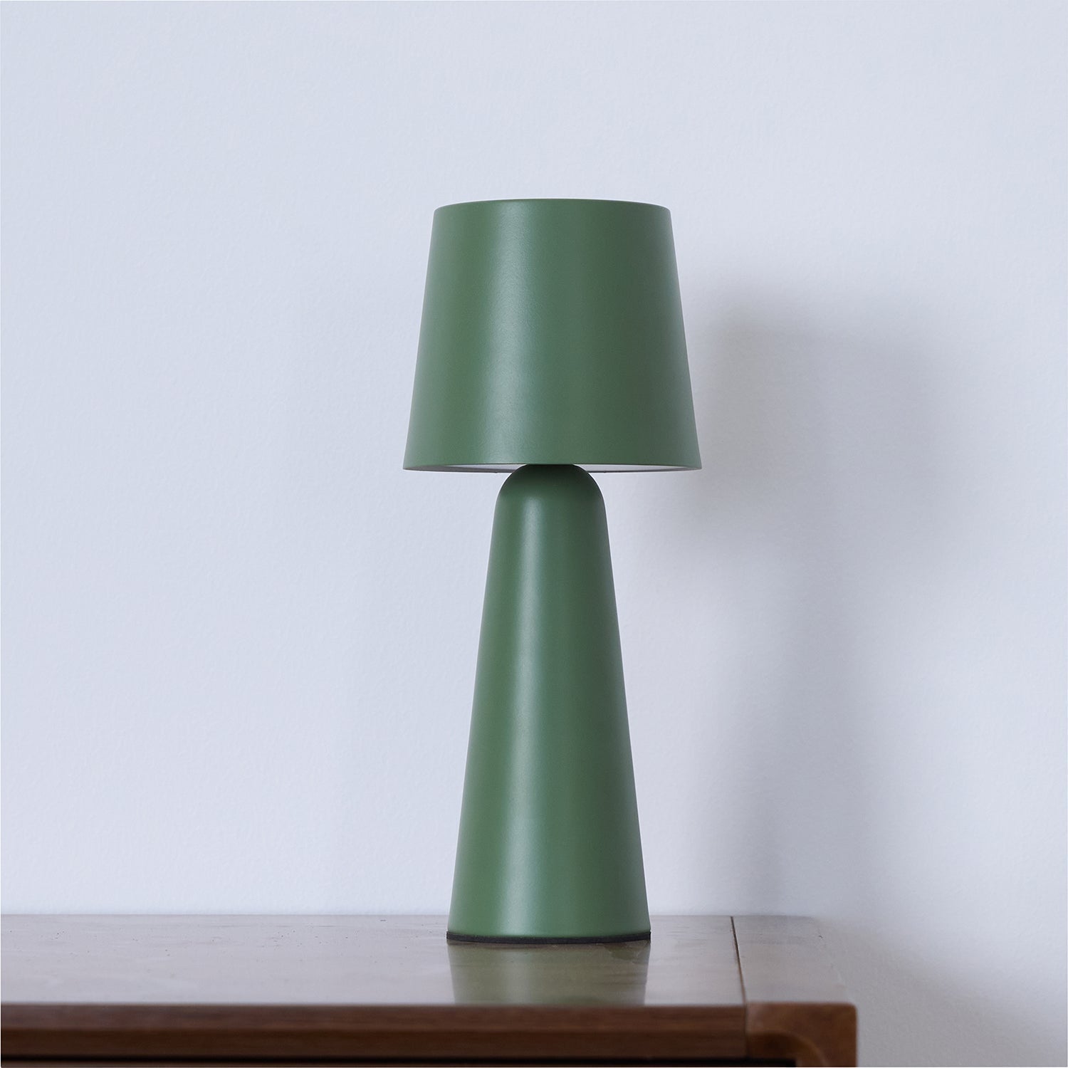 Cloey Table Lamp
