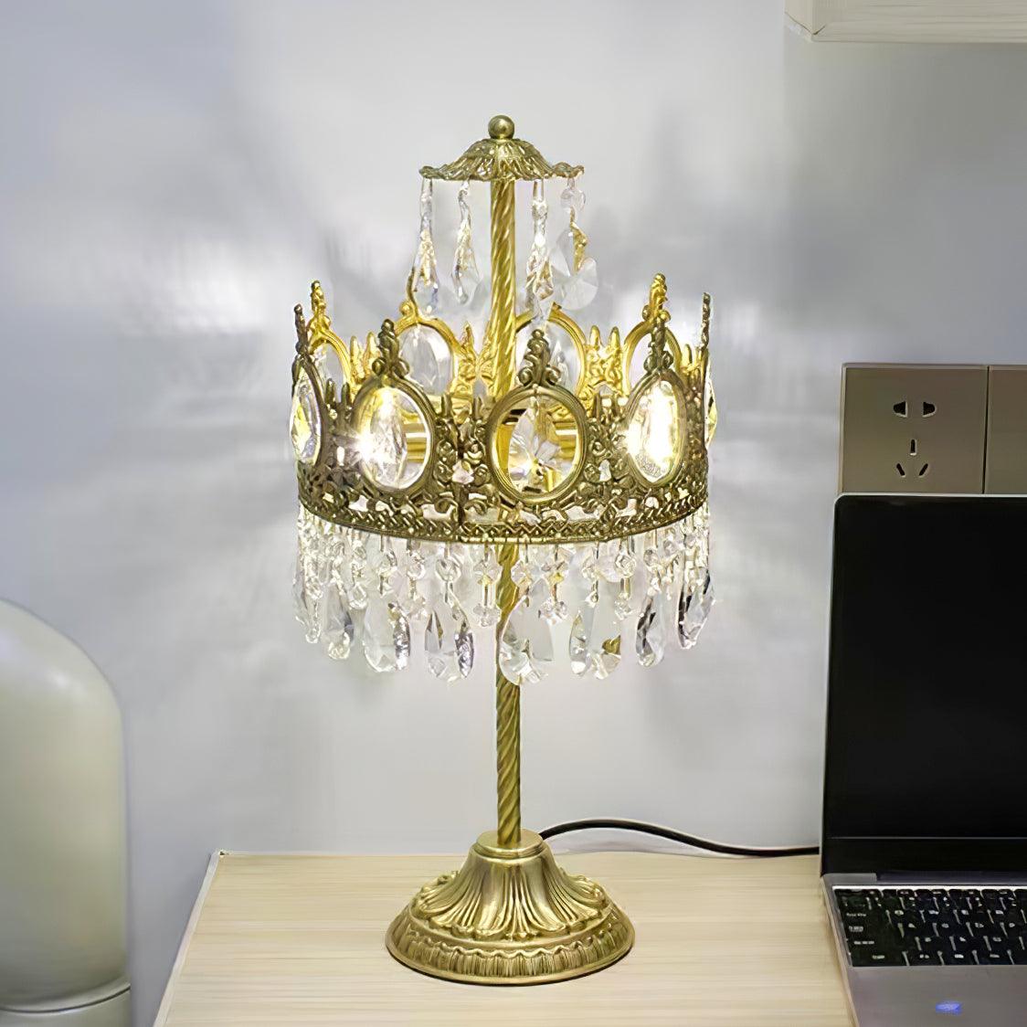 Glee Vintage Crystal Table Light-Neutral Decor
