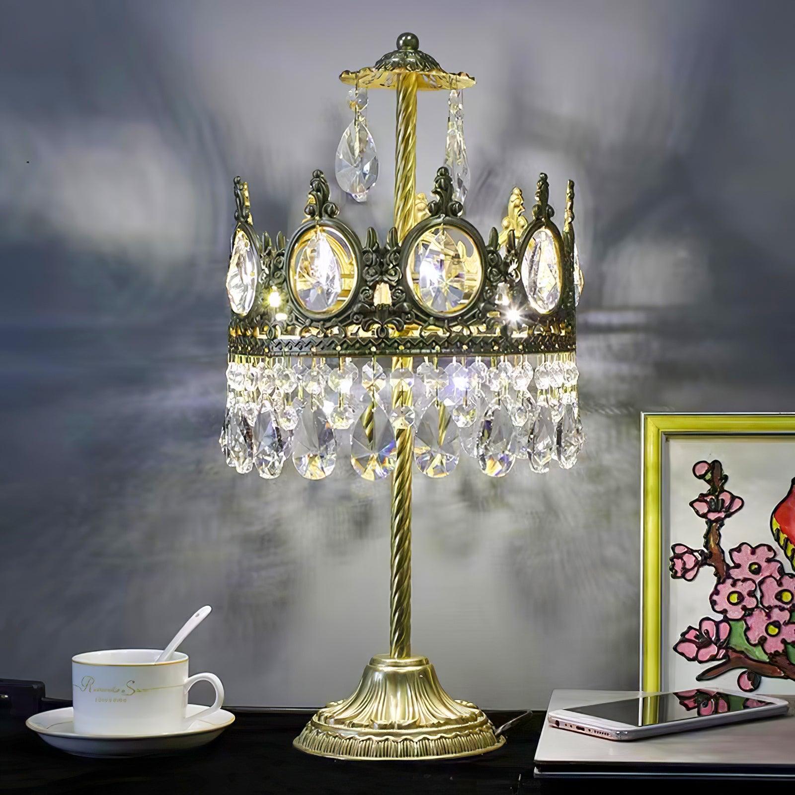 Glee Vintage Crystal Table Light-Neutral Decor