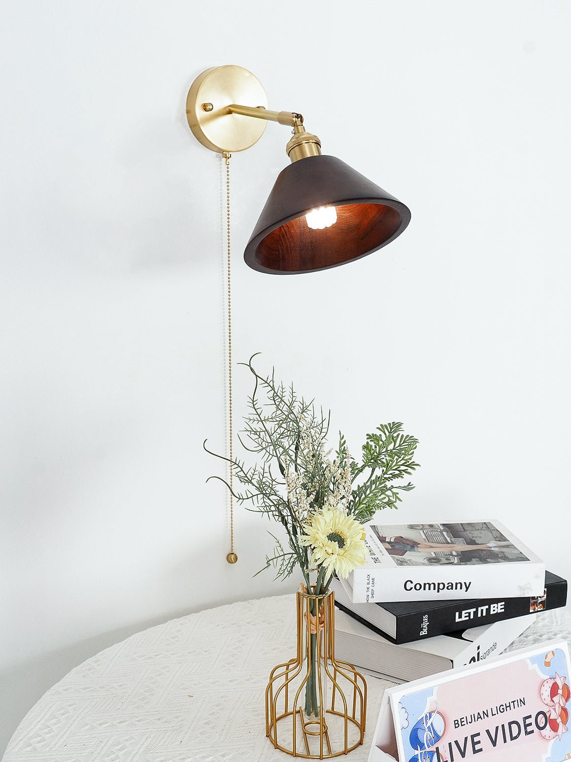 Rasen Vintage Wood Wall Lamp-Neutral Decor