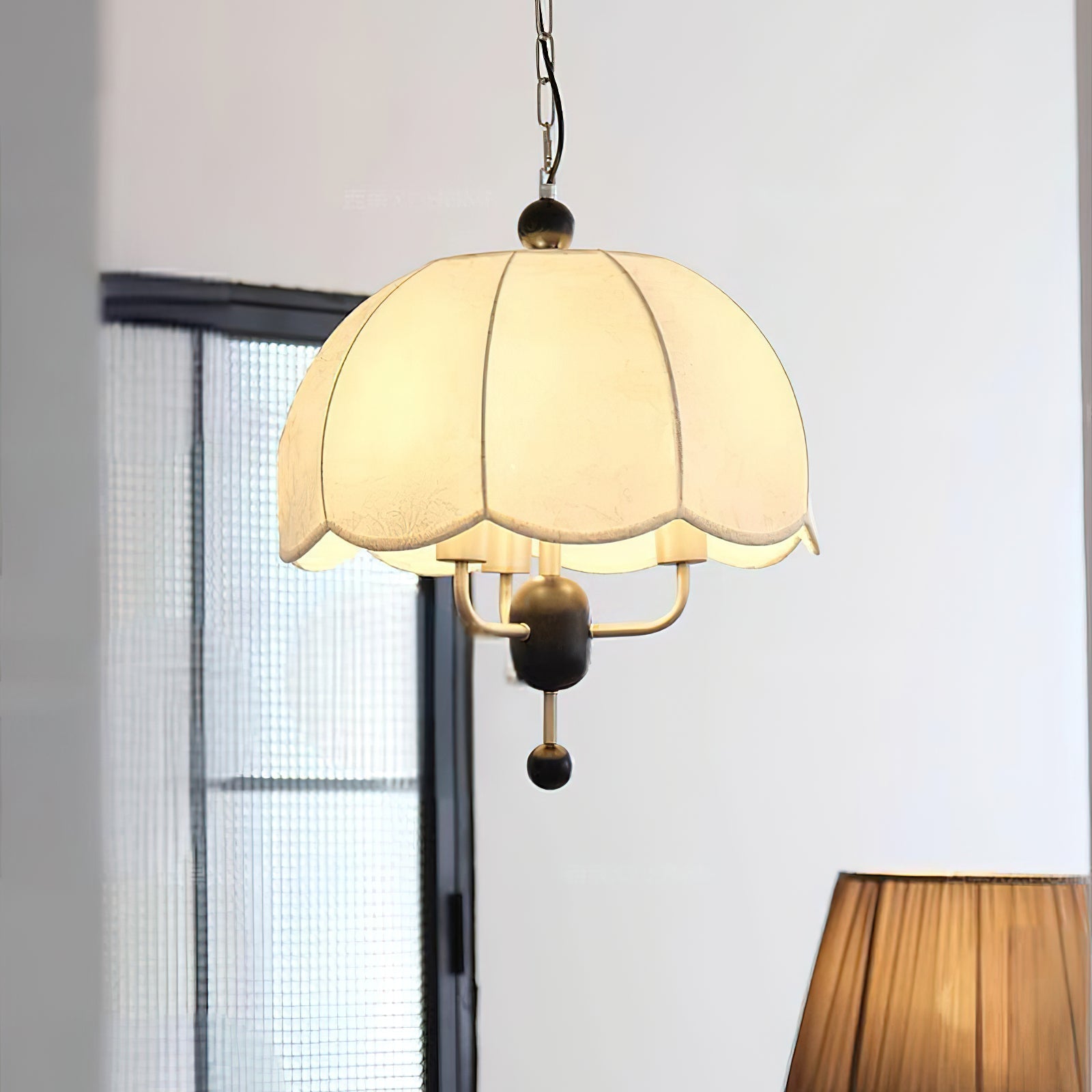 Ervaren Vintage Bloom Fabric Wood Pendant Lamp-Neutral Decor