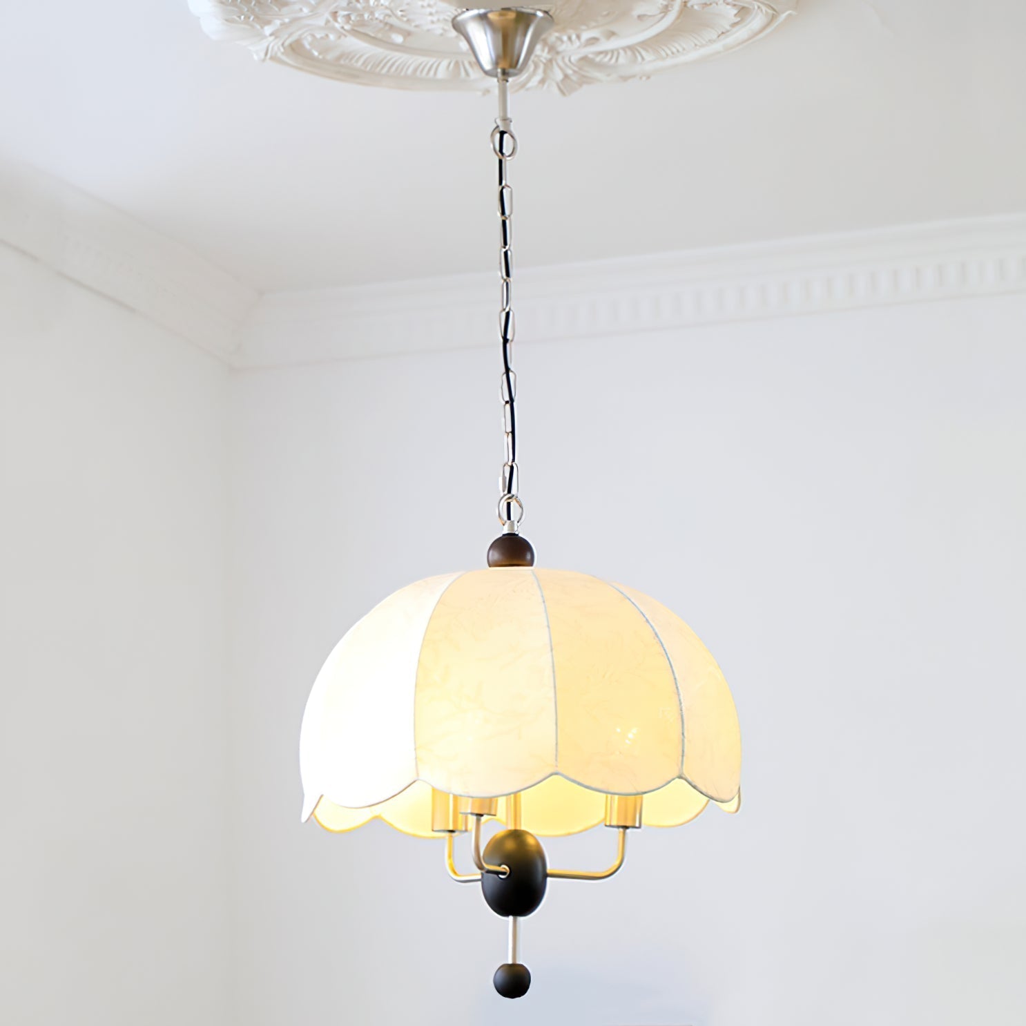 Ervaren Vintage Bloom Fabric Wood Pendant Lamp-Neutral Decor
