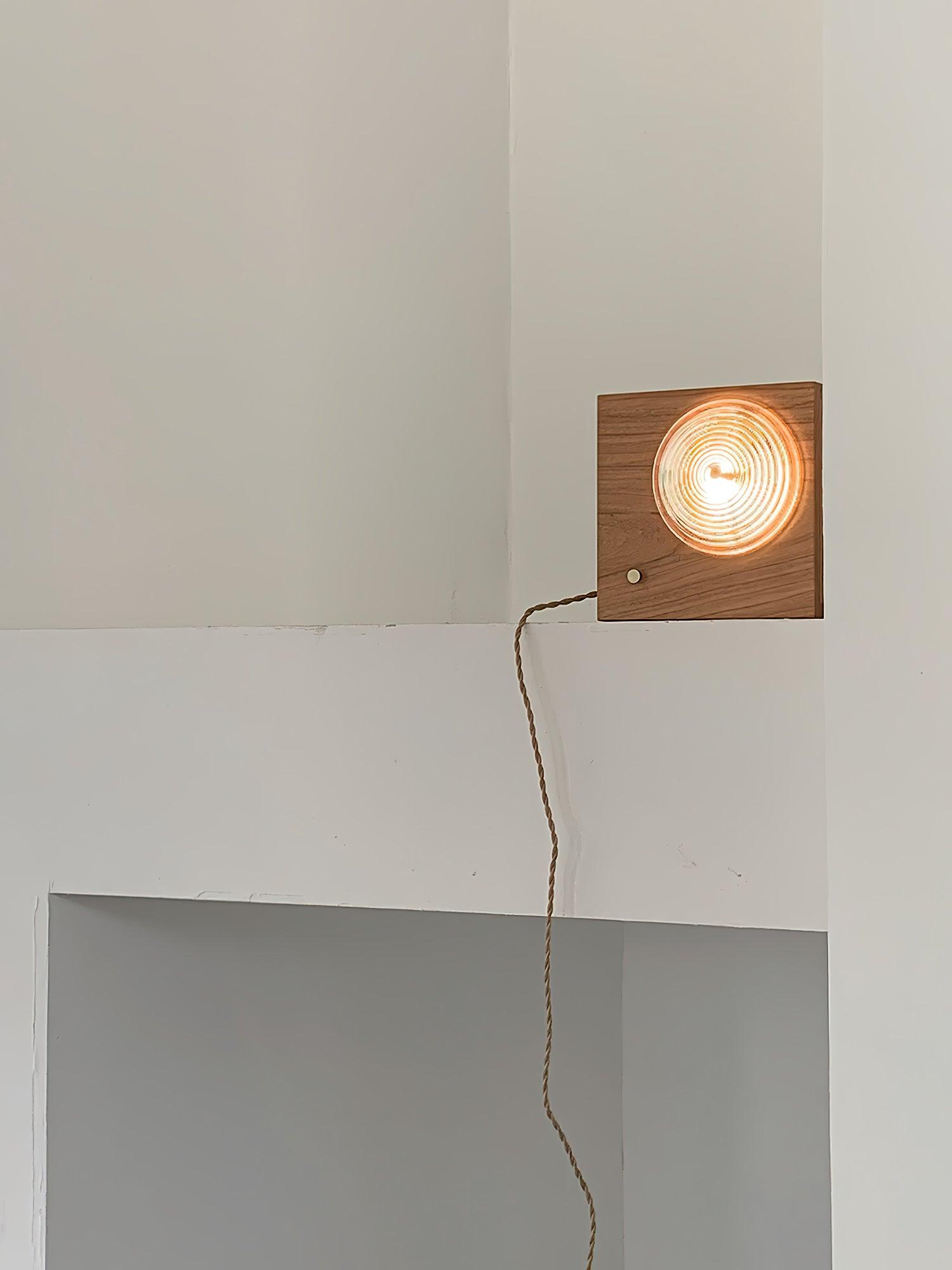 Echo Fashion Glass Wall Lamp-Neutral Decor