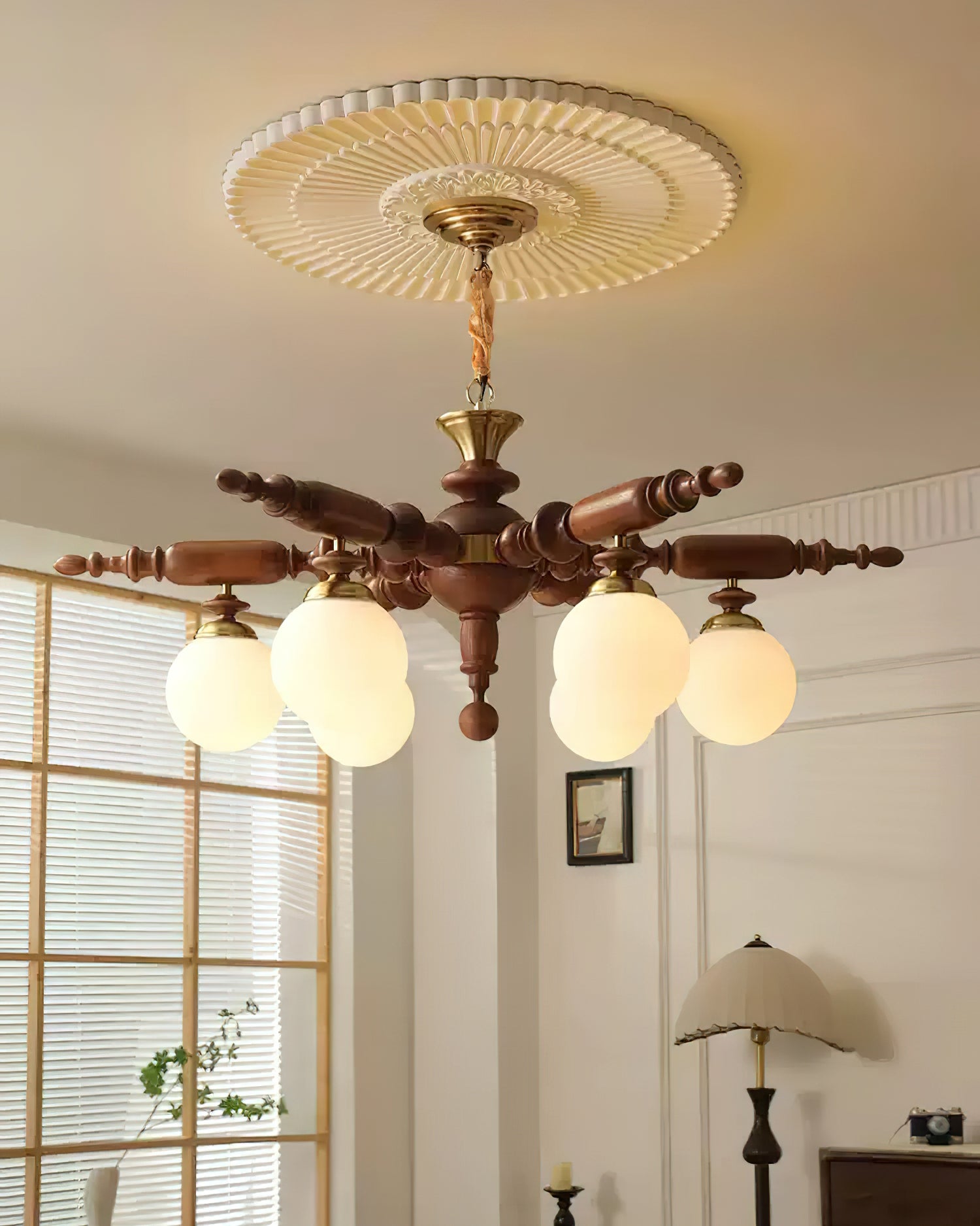 Juvian Wooden Chandelier
