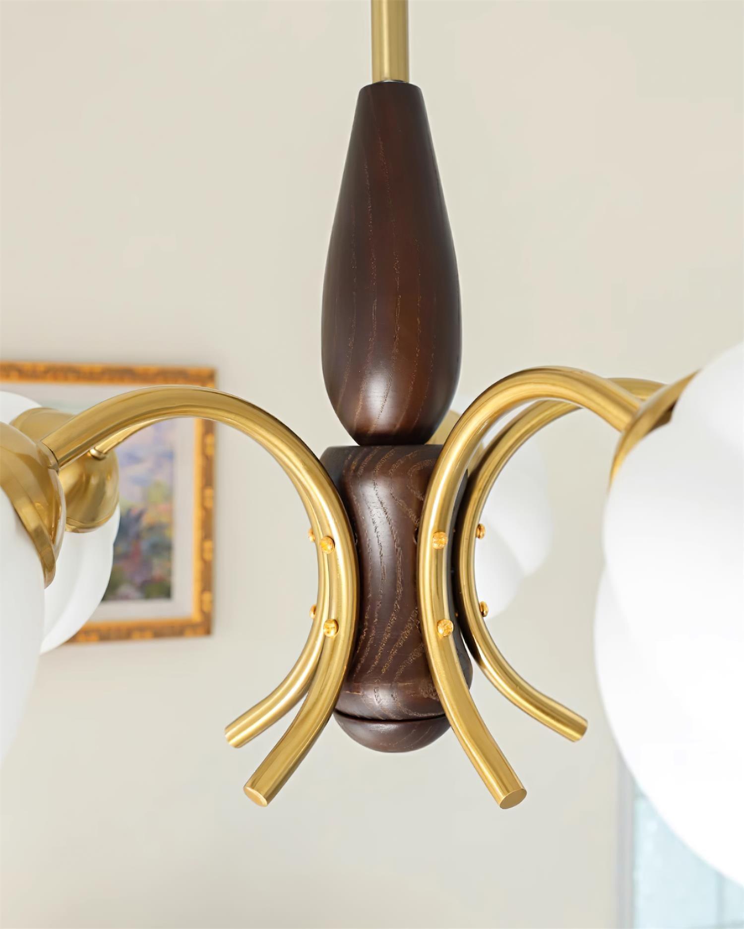 Wirus Chandelier