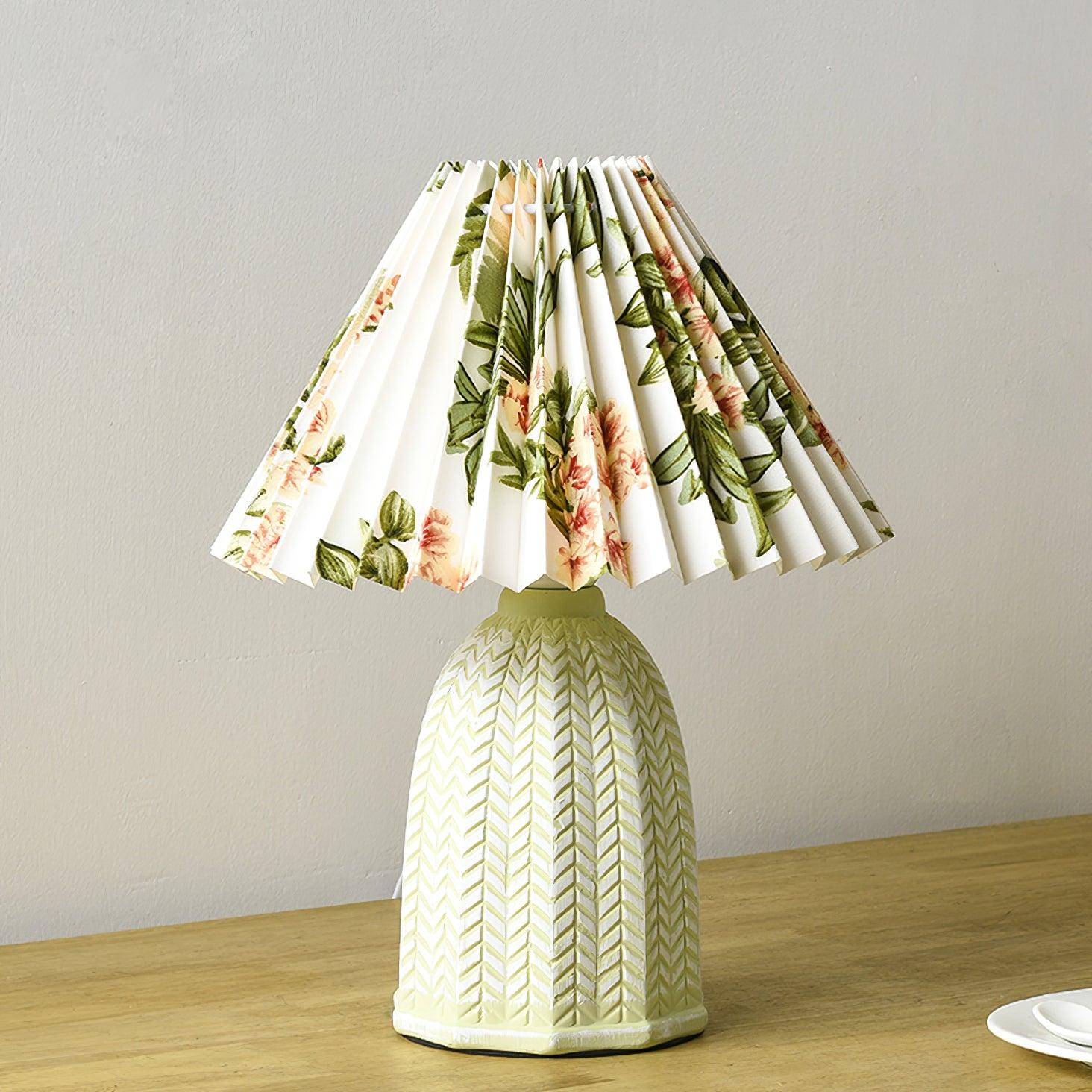 Xenlor Fabric Vintage Table Lamp-Neutral Decor