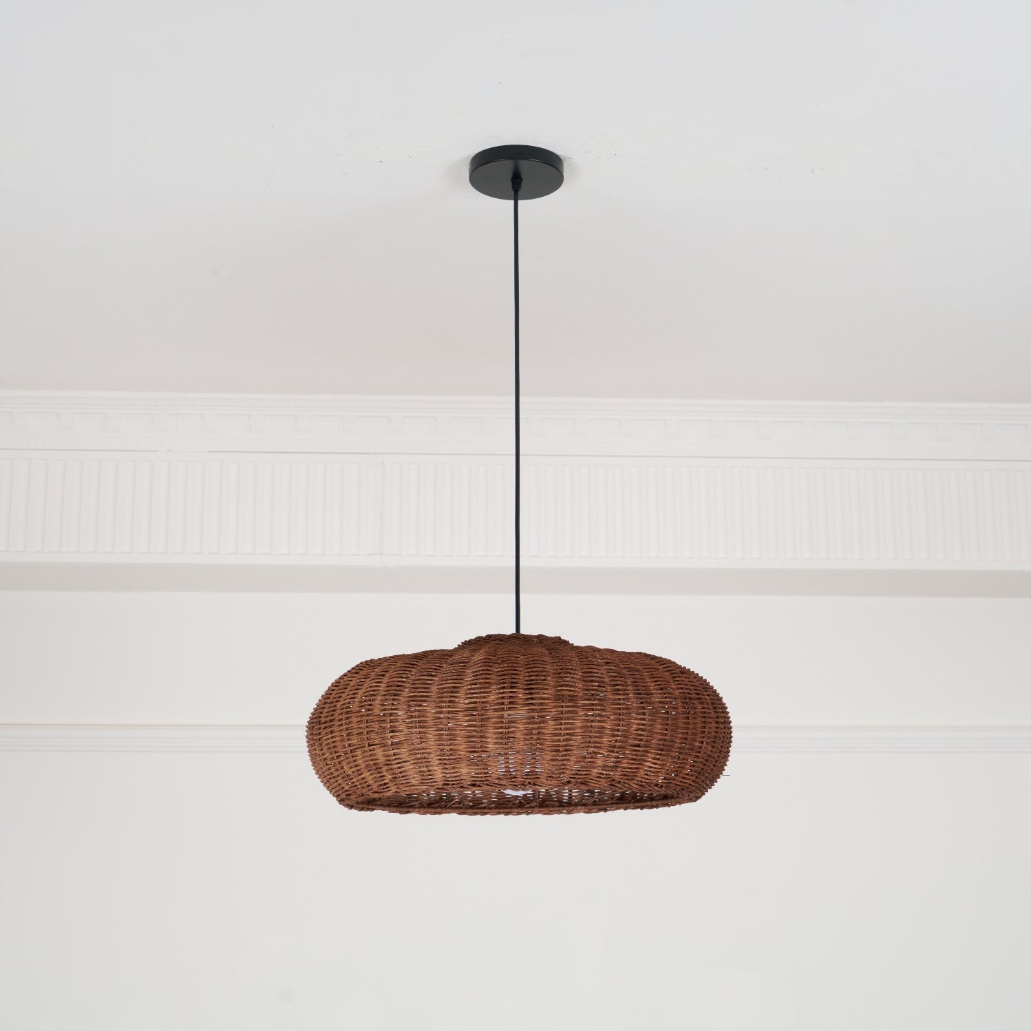 Socan Vintage Rattan Pendant Lamp-Neutral Decor