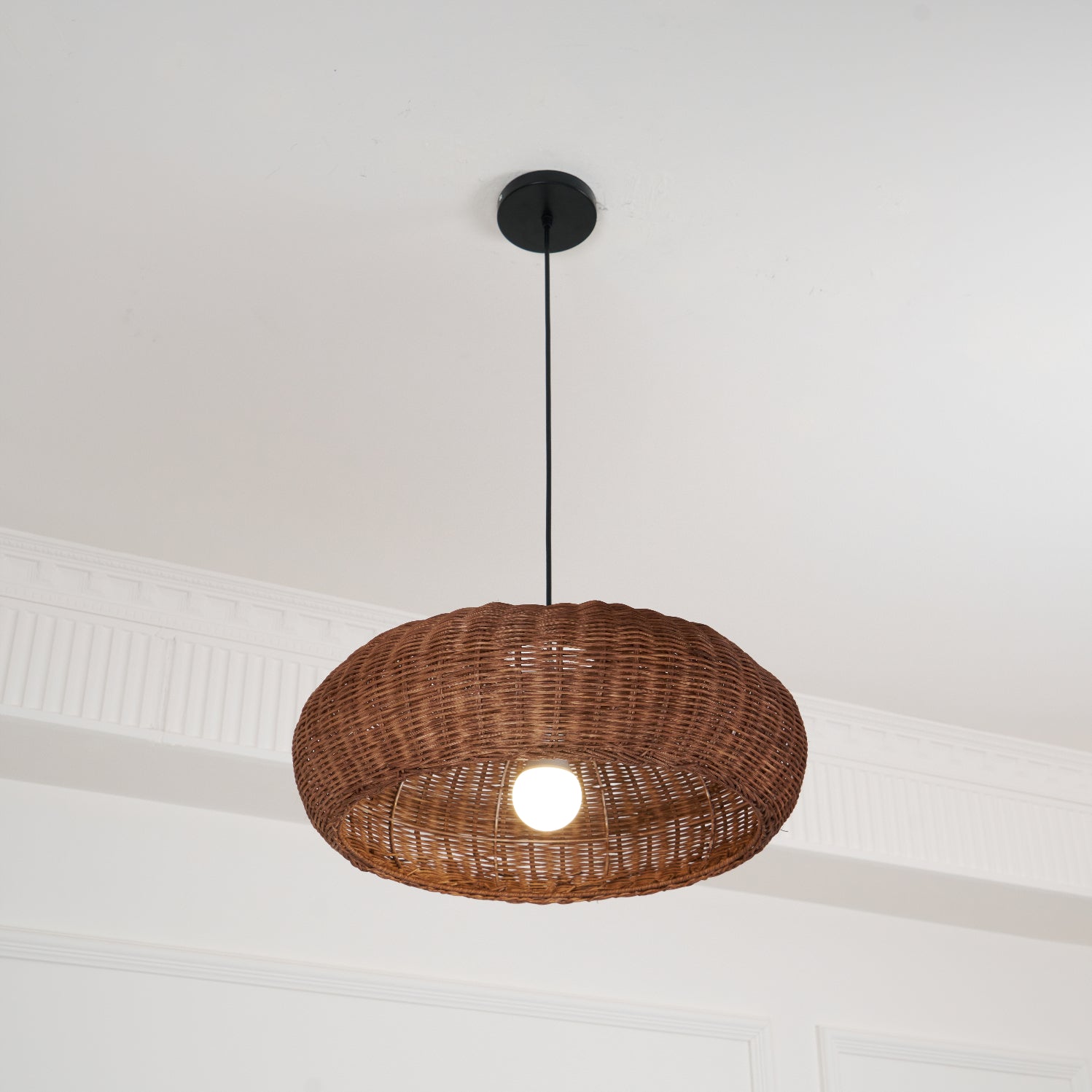 Socan Vintage Rattan Pendant Lamp-Neutral Decor