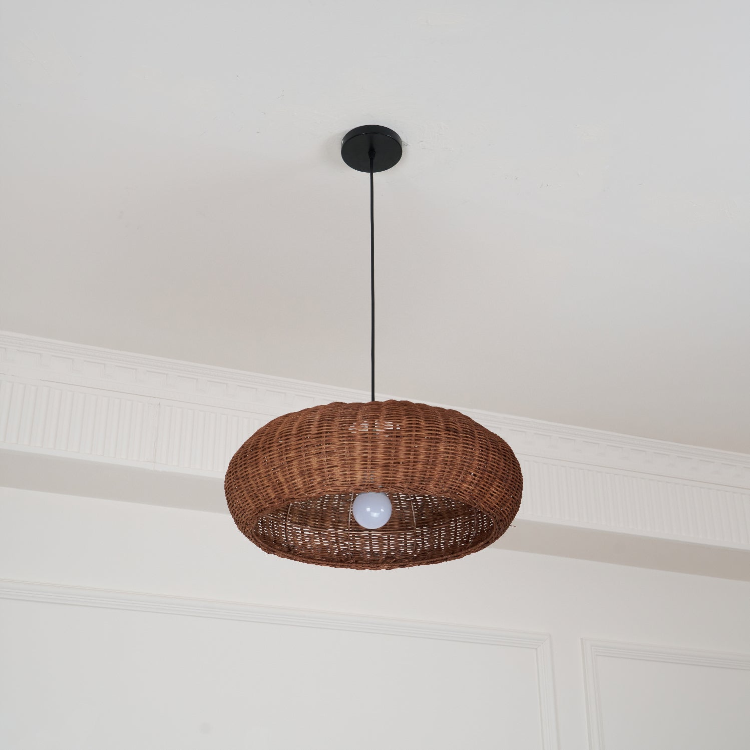 Socan Vintage Rattan Pendant Lamp-Neutral Decor