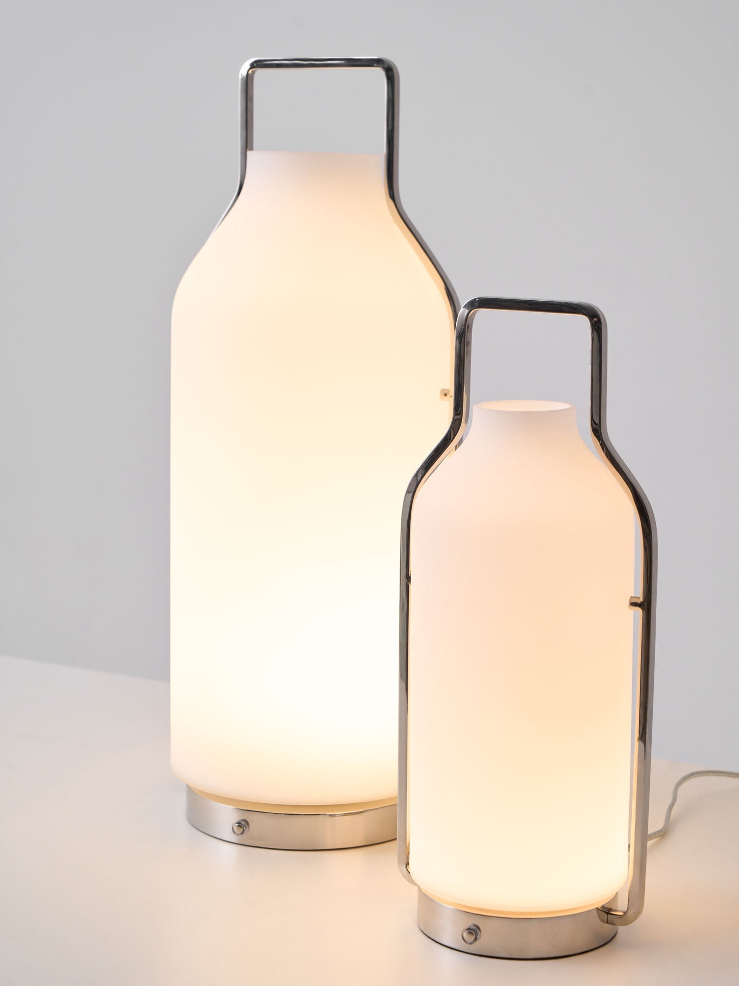 Solace Lantern Minimalist Table Lamp-Neutral Decor