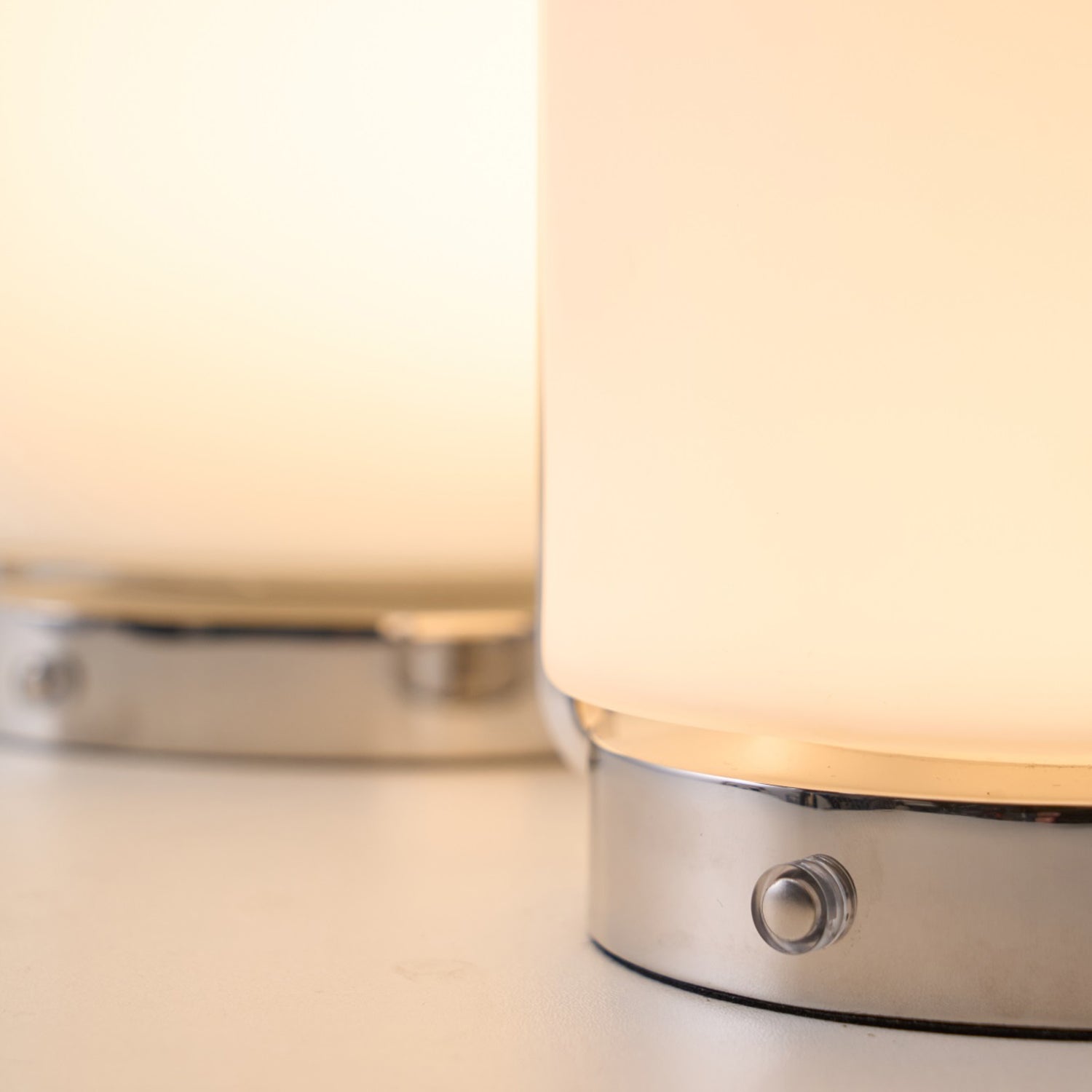 Solace Lantern Minimalist Table Lamp-Neutral Decor