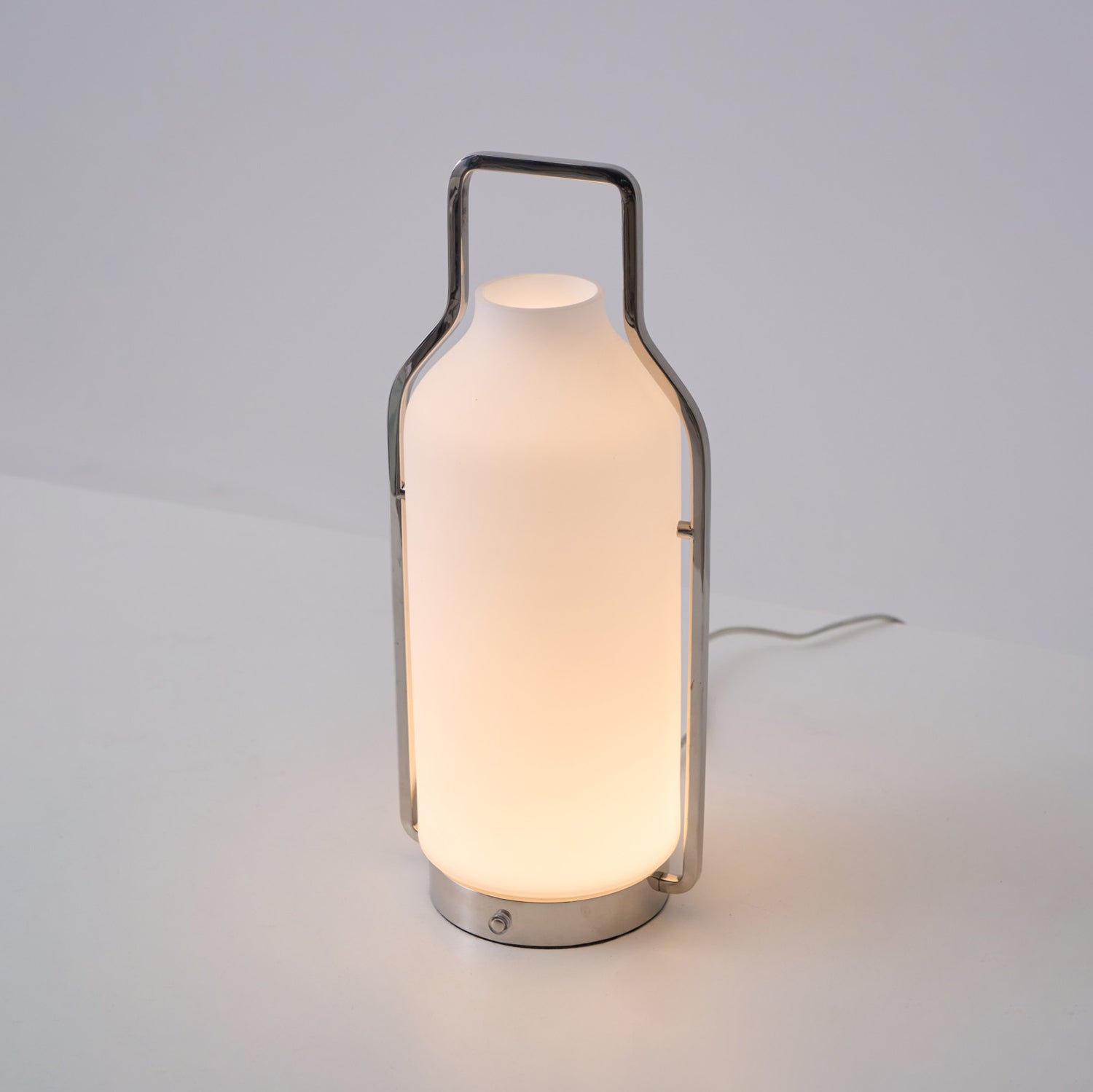 Solace Lantern Minimalist Table Lamp-Neutral Decor