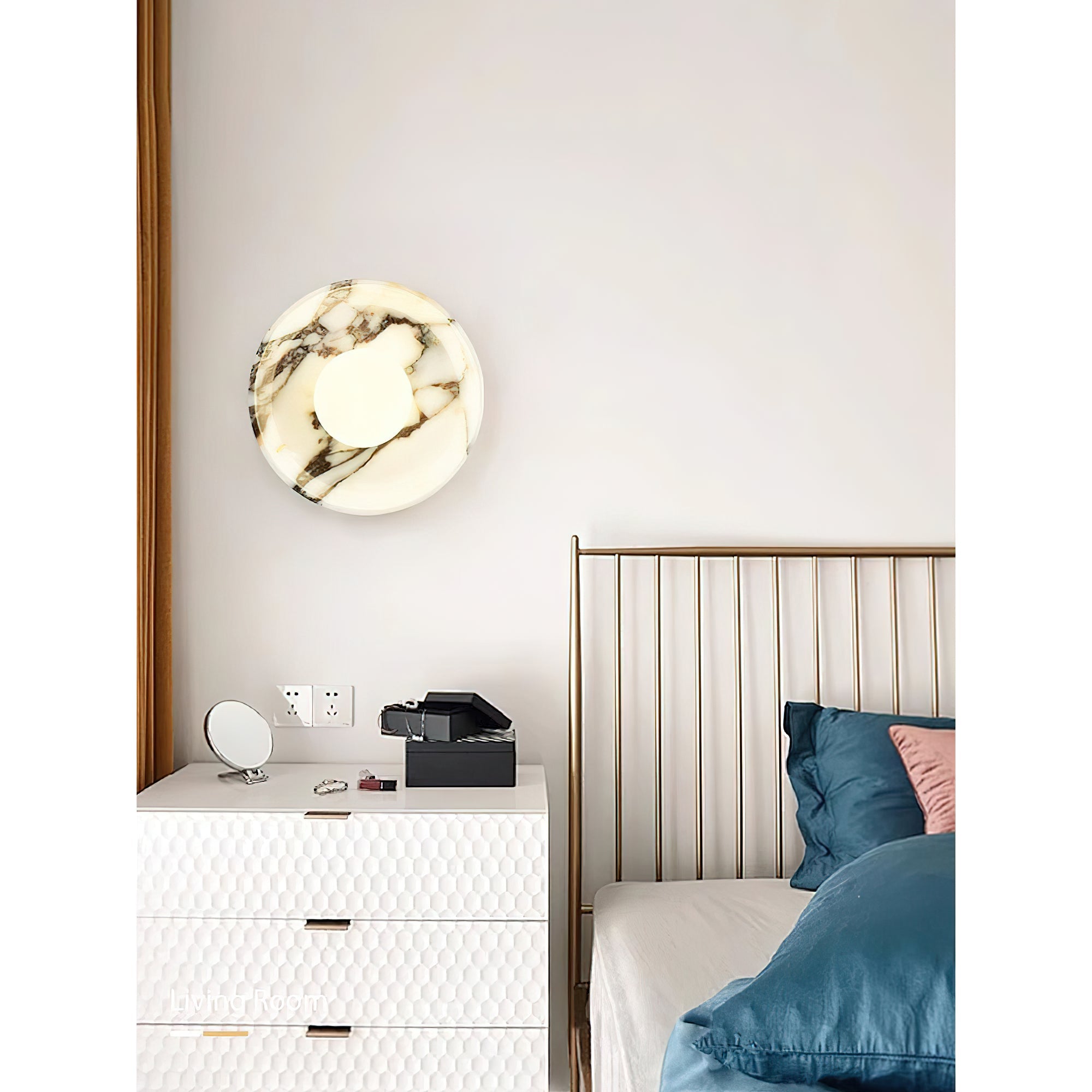 Aurelia Wall Lamp