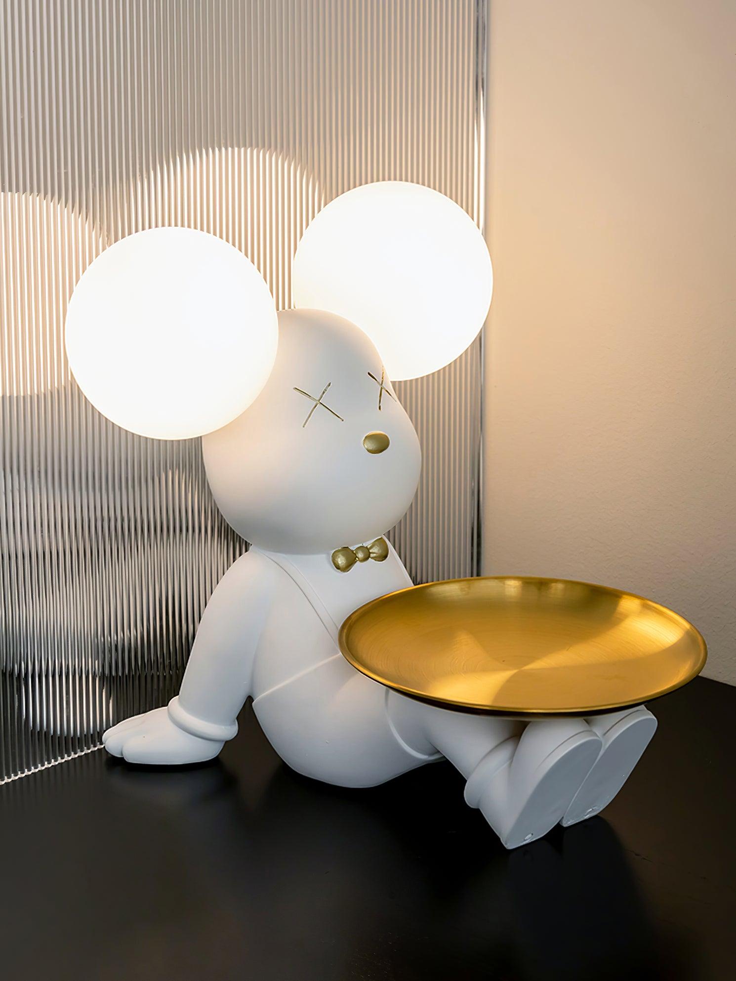 Wondel Resin Artistic Desk Lamp-Neutral Decor