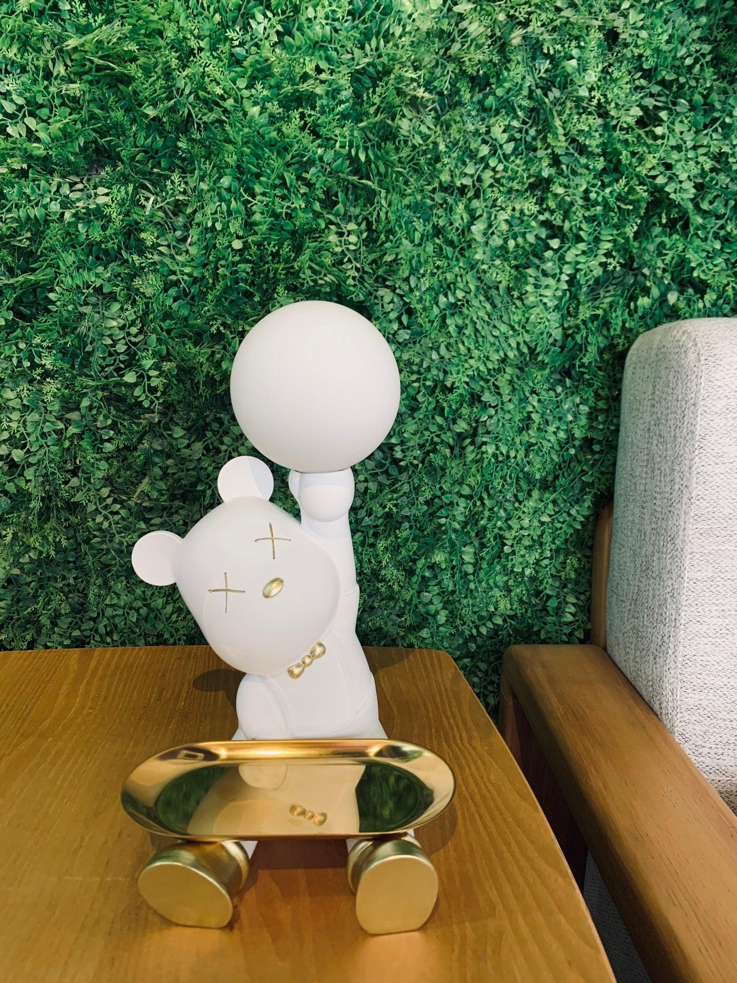 Wondel Resin Artistic Desk Lamp-Neutral Decor