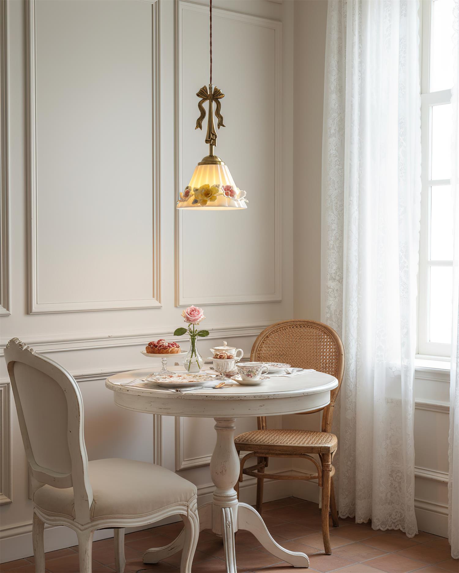 Liora Pendant Lamp