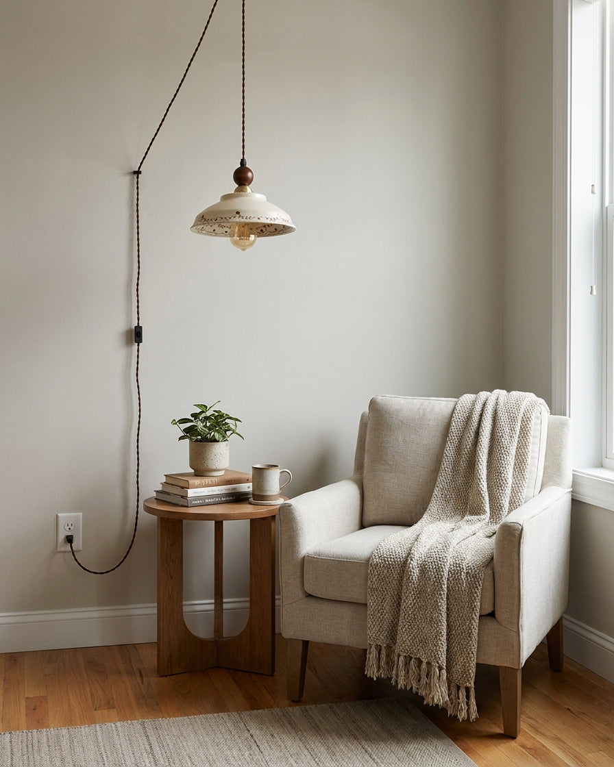 Liora endant Light
