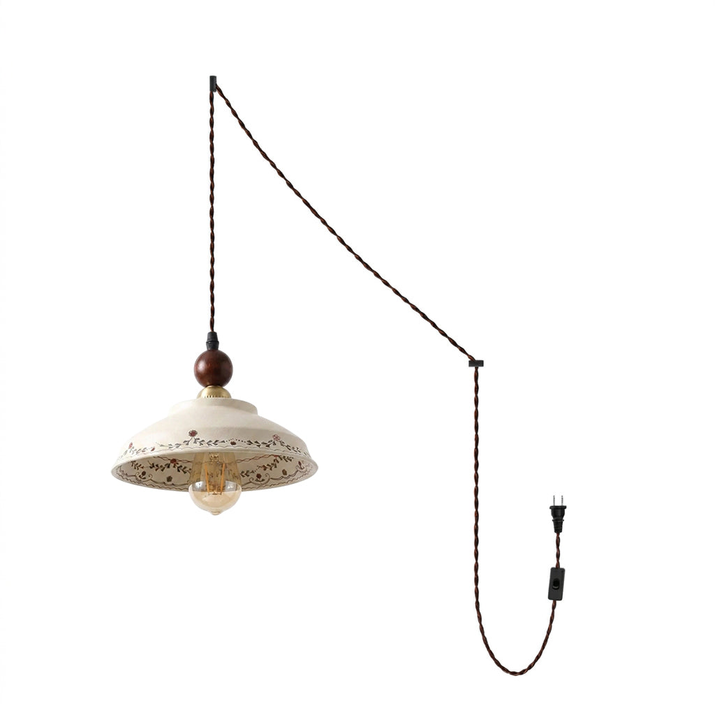 Liora endant Light