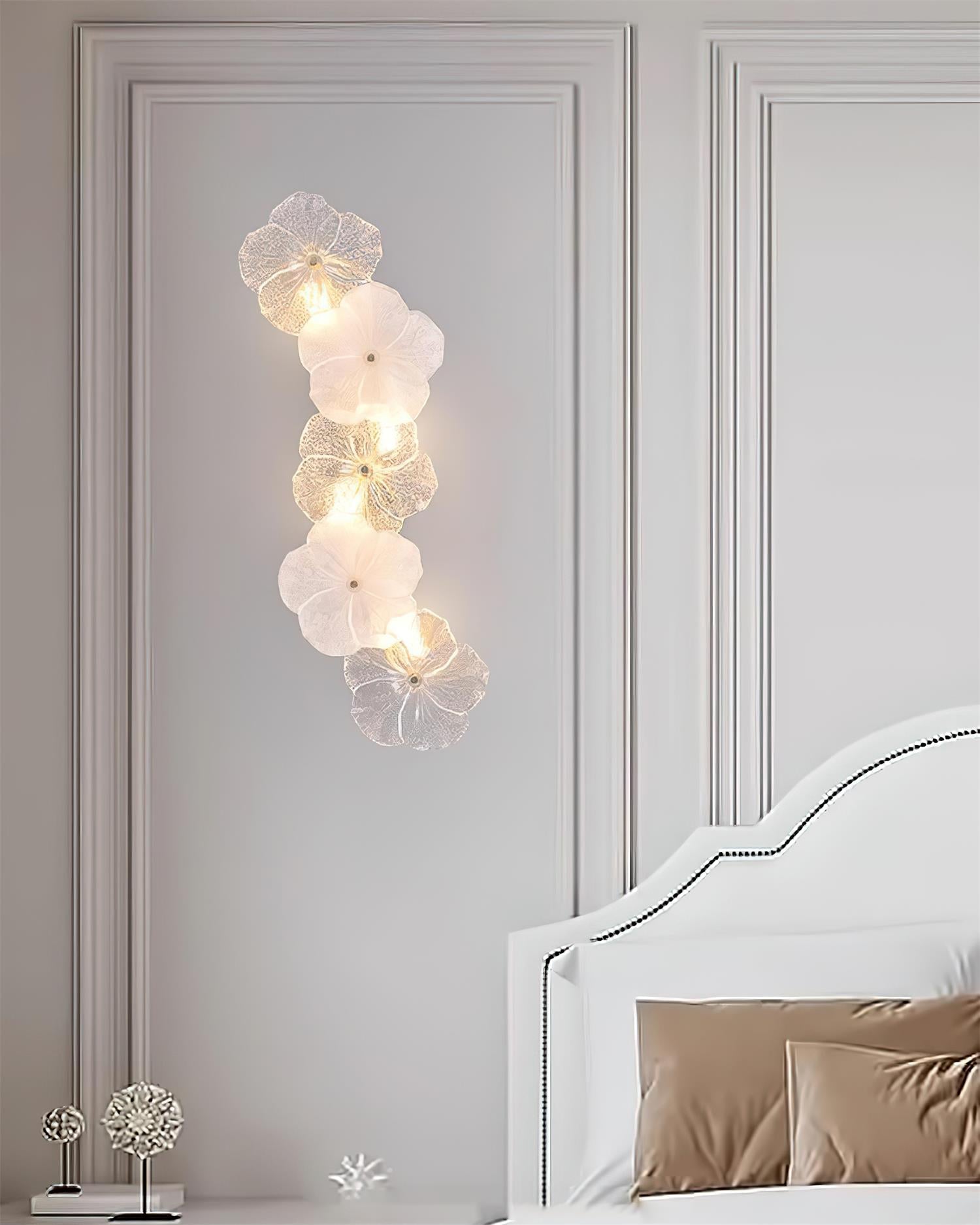 Givelle Floral Wall Lamp