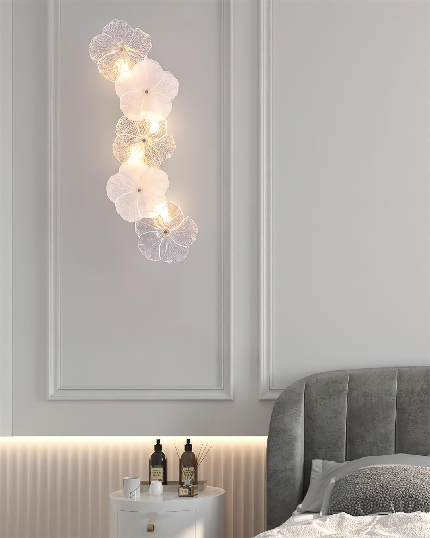 Givelle Floral Wall Lamp