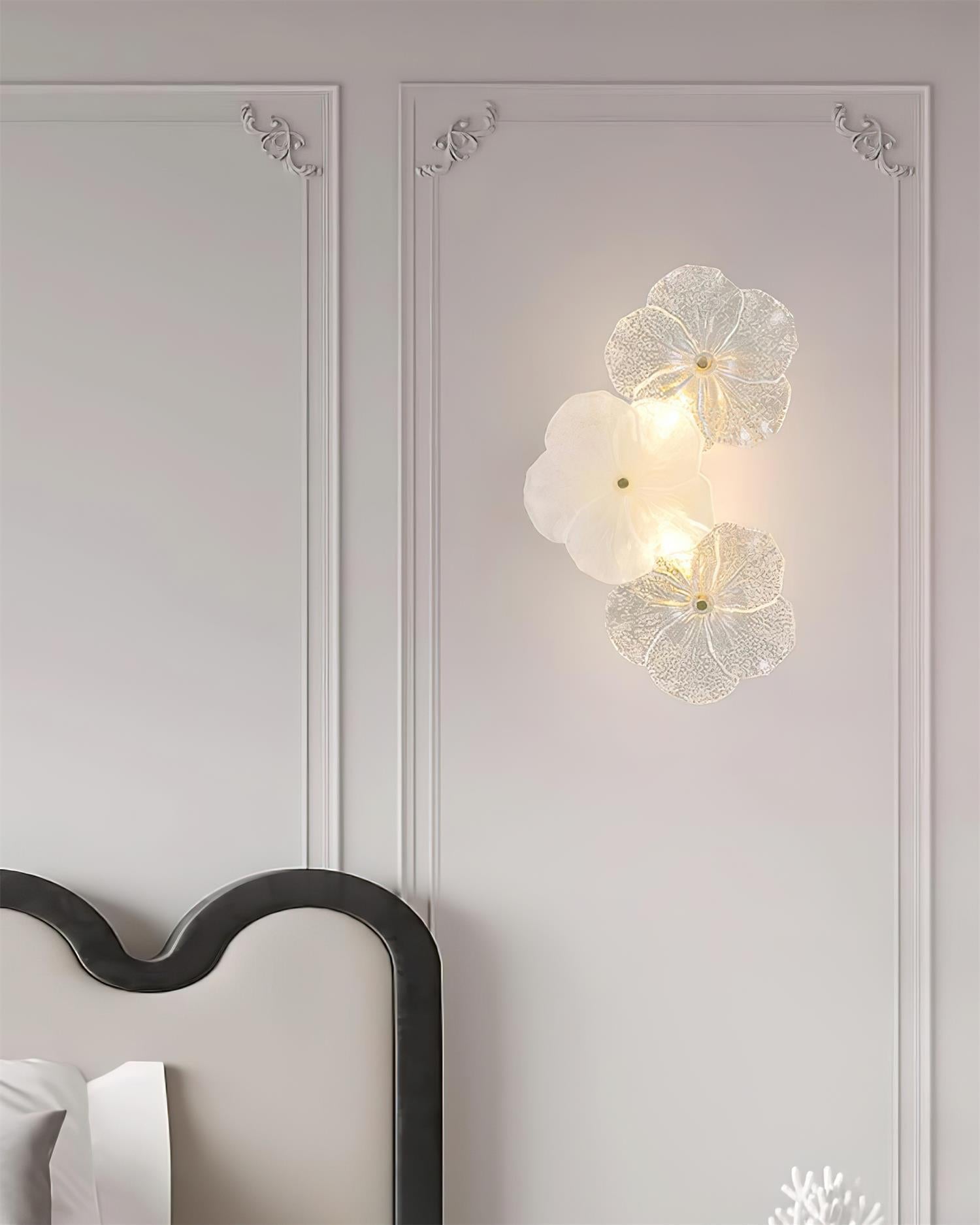 Givelle Floral Wall Lamp