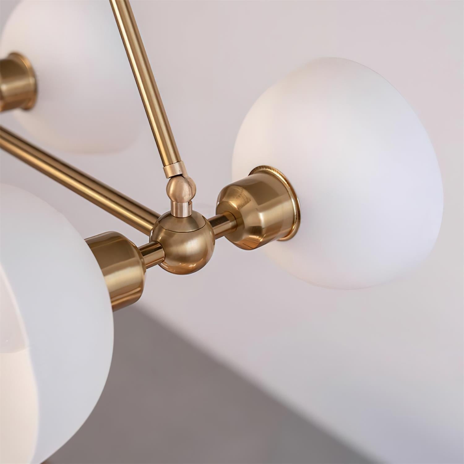 Arthur Chandelier