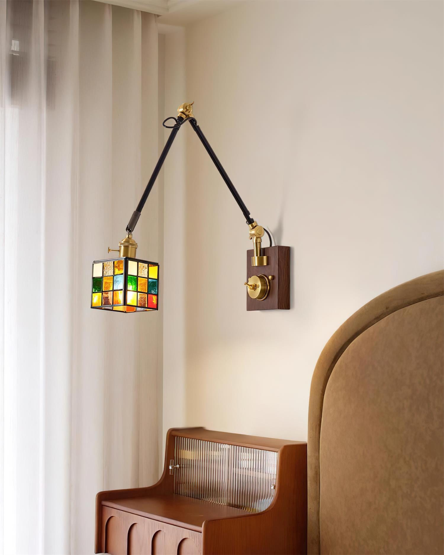 Orsela Wall Lamp