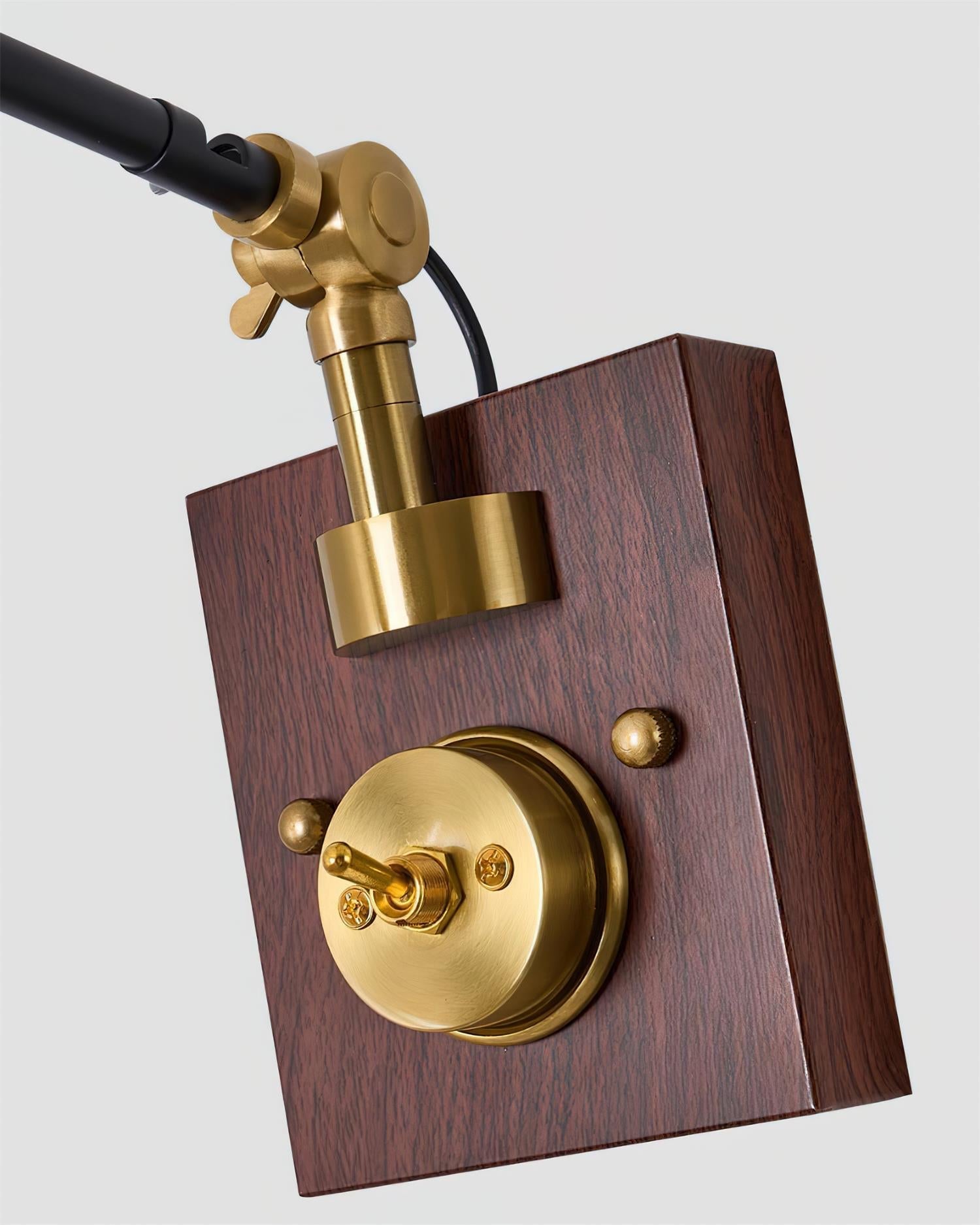 Orsela Wall Lamp