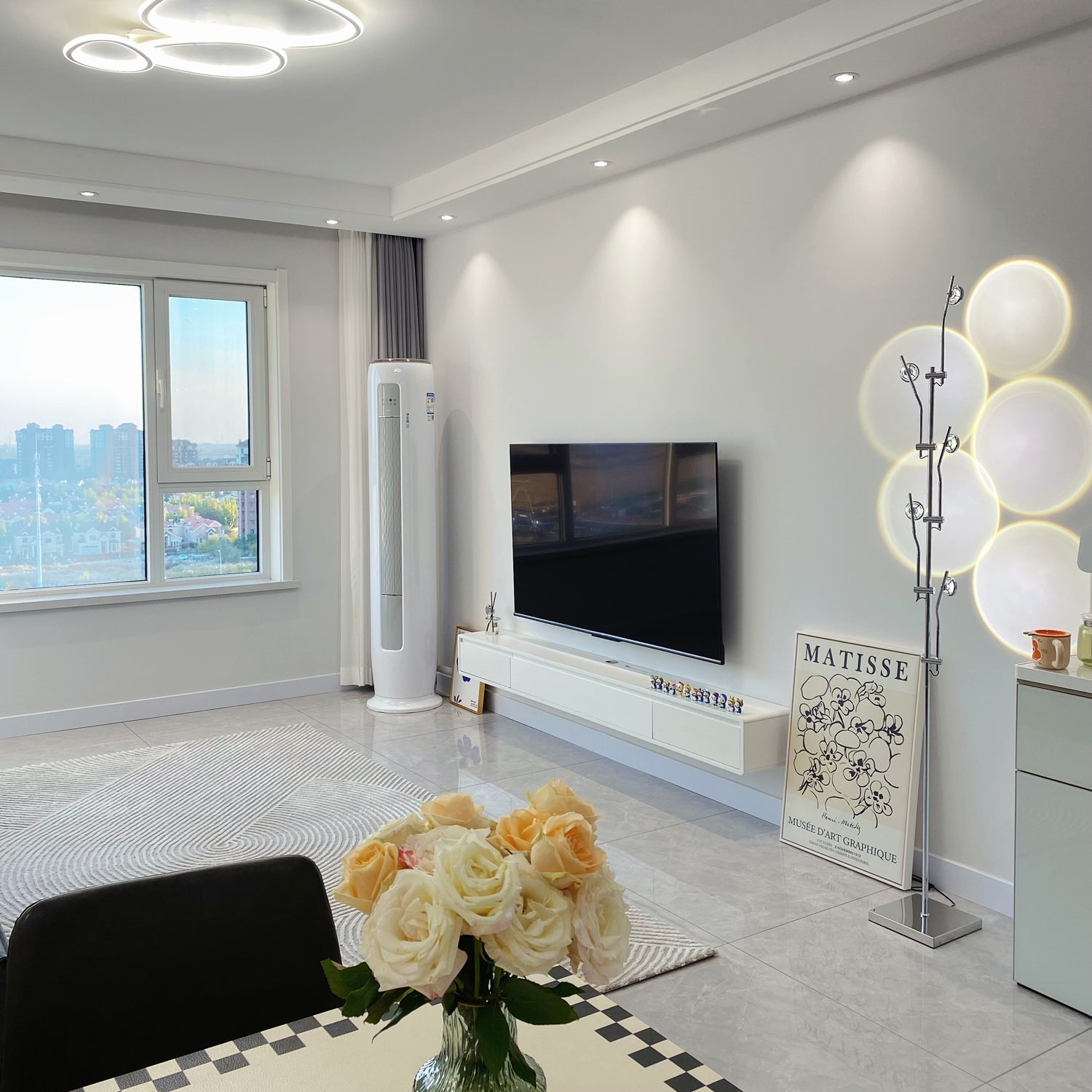 Receiv Steel Floor Lamp-Neutral Decor