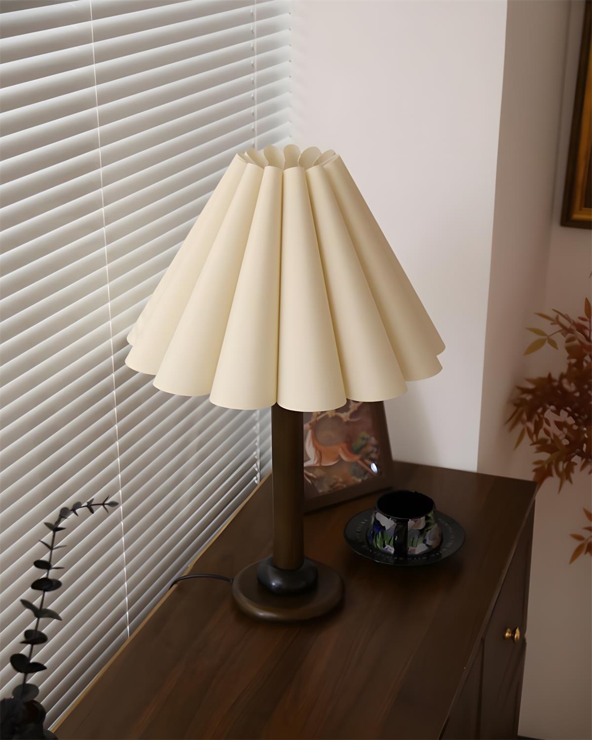 Elowen Table Lamp