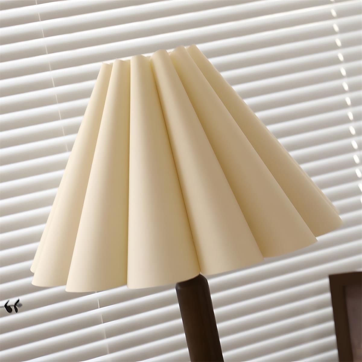 Elowen Table Lamp
