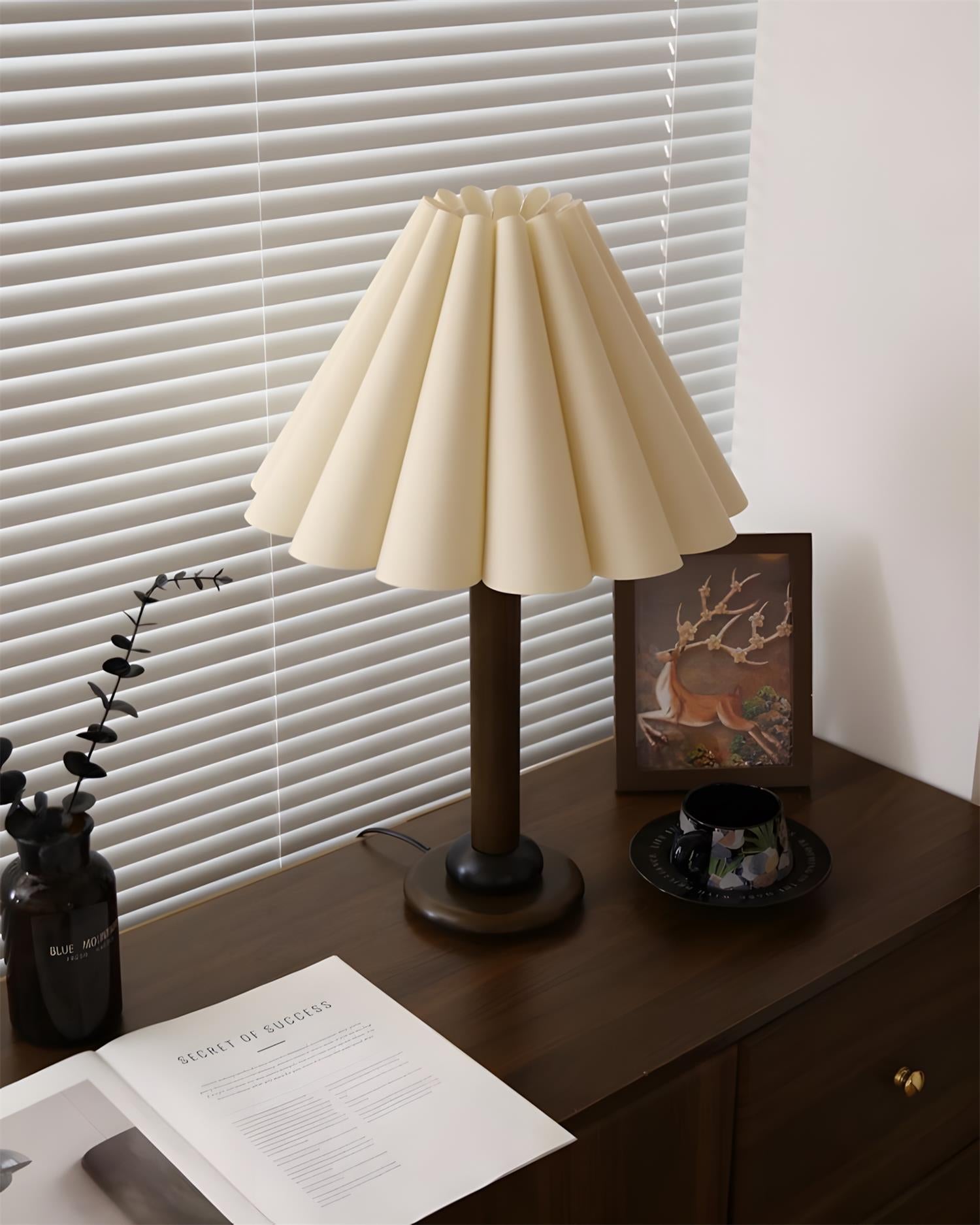 Elowen Table Lamp