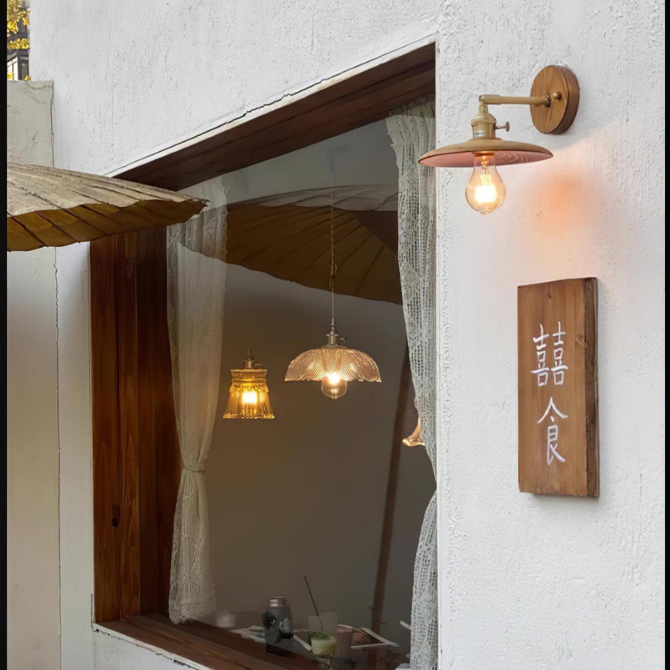 Kevelo Brass Rustic Wall Lamp-Neutral Decor