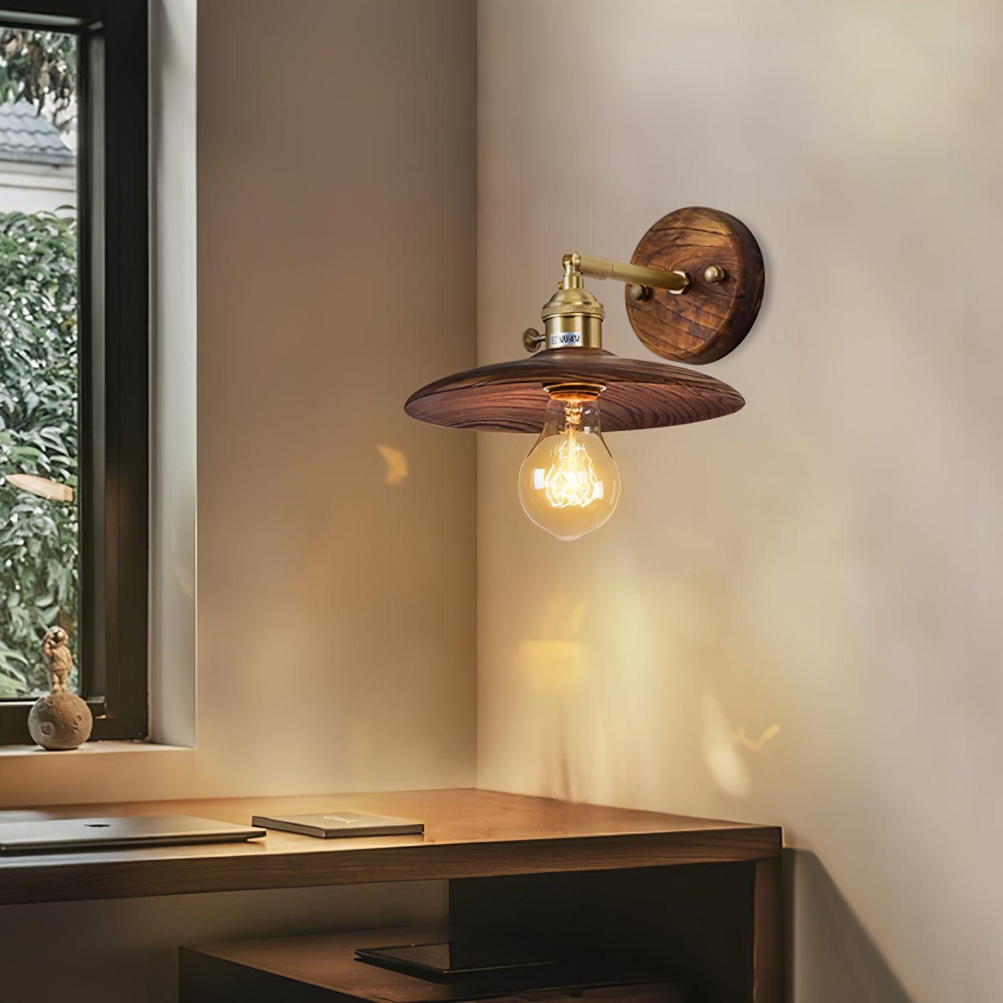 Kevelo Brass Rustic Wall Lamp-Neutral Decor