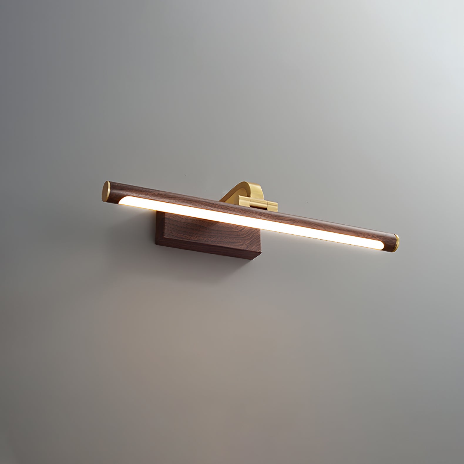 Tevelo Brass Minimalist Wall Lamp-Neutral Decor