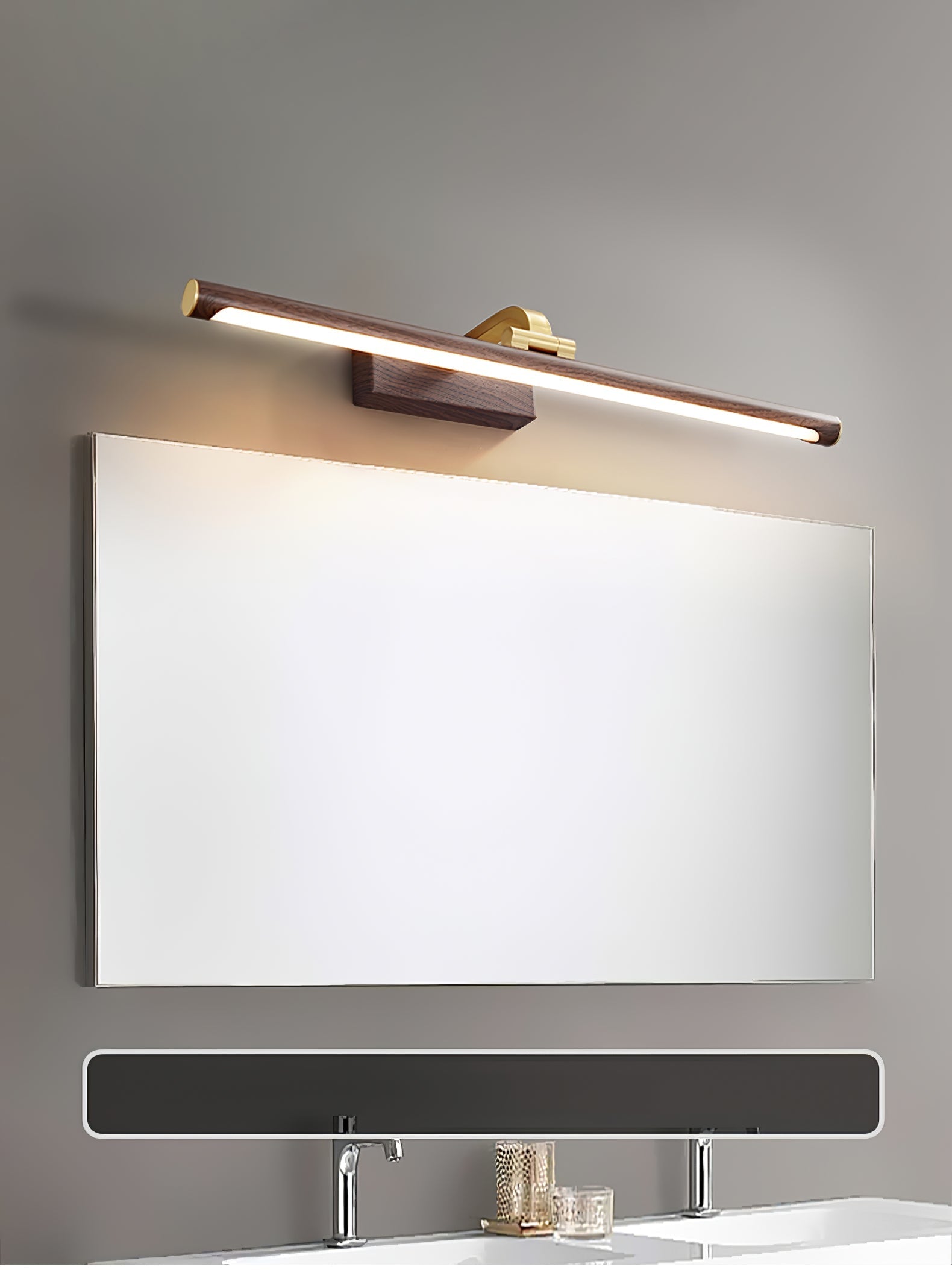 Tevelo Brass Minimalist Wall Lamp-Neutral Decor