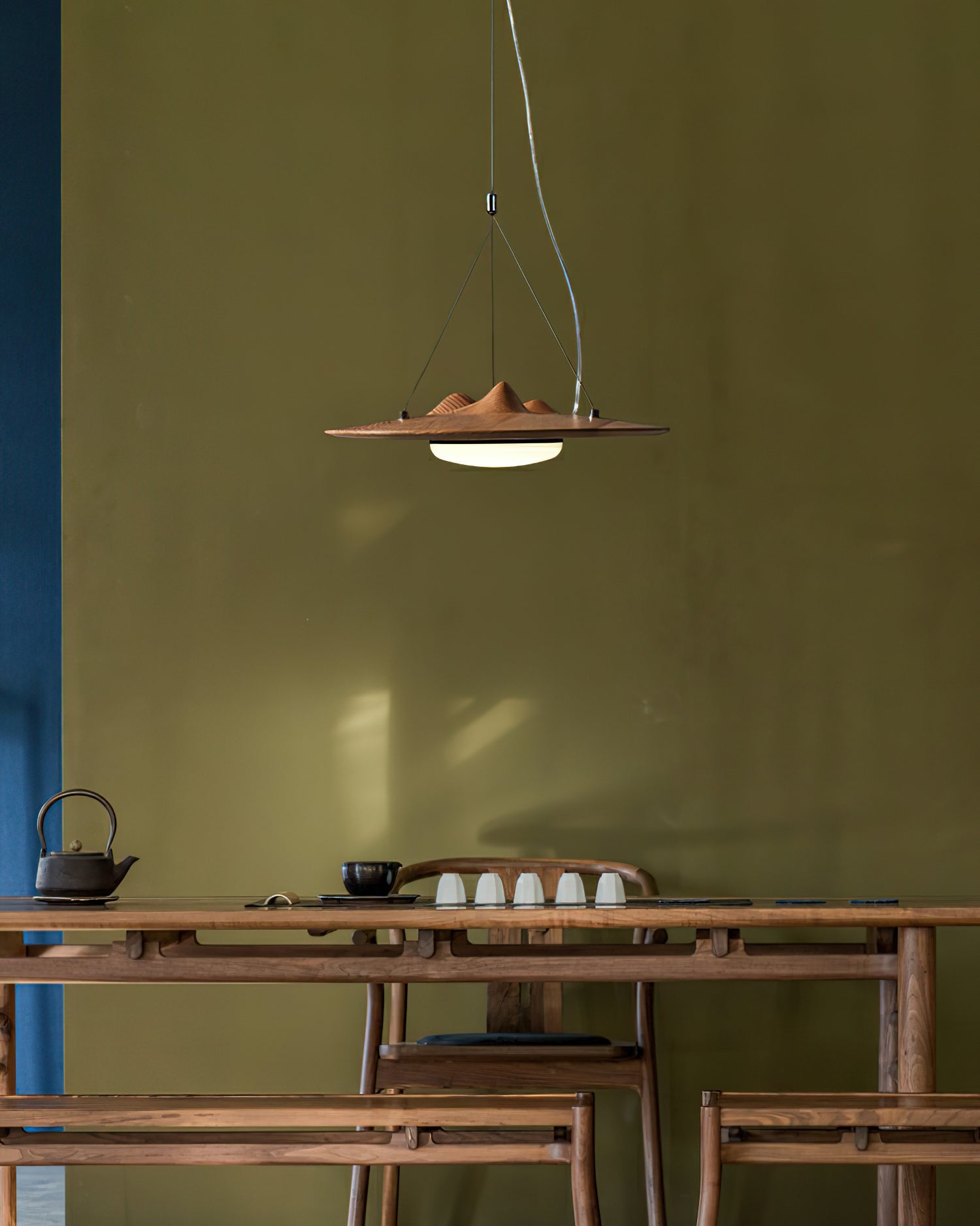 Vathea Premium Nordic Art Wood Pendant Lamp-Neutral Decor