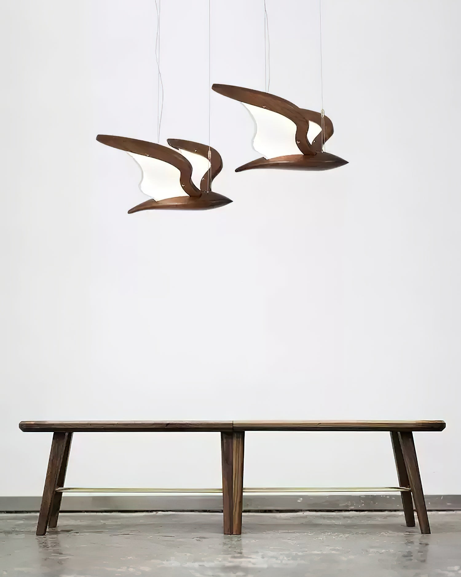 Lustra Chandelier Bird Form Wood Sculptural-Neutral Decor